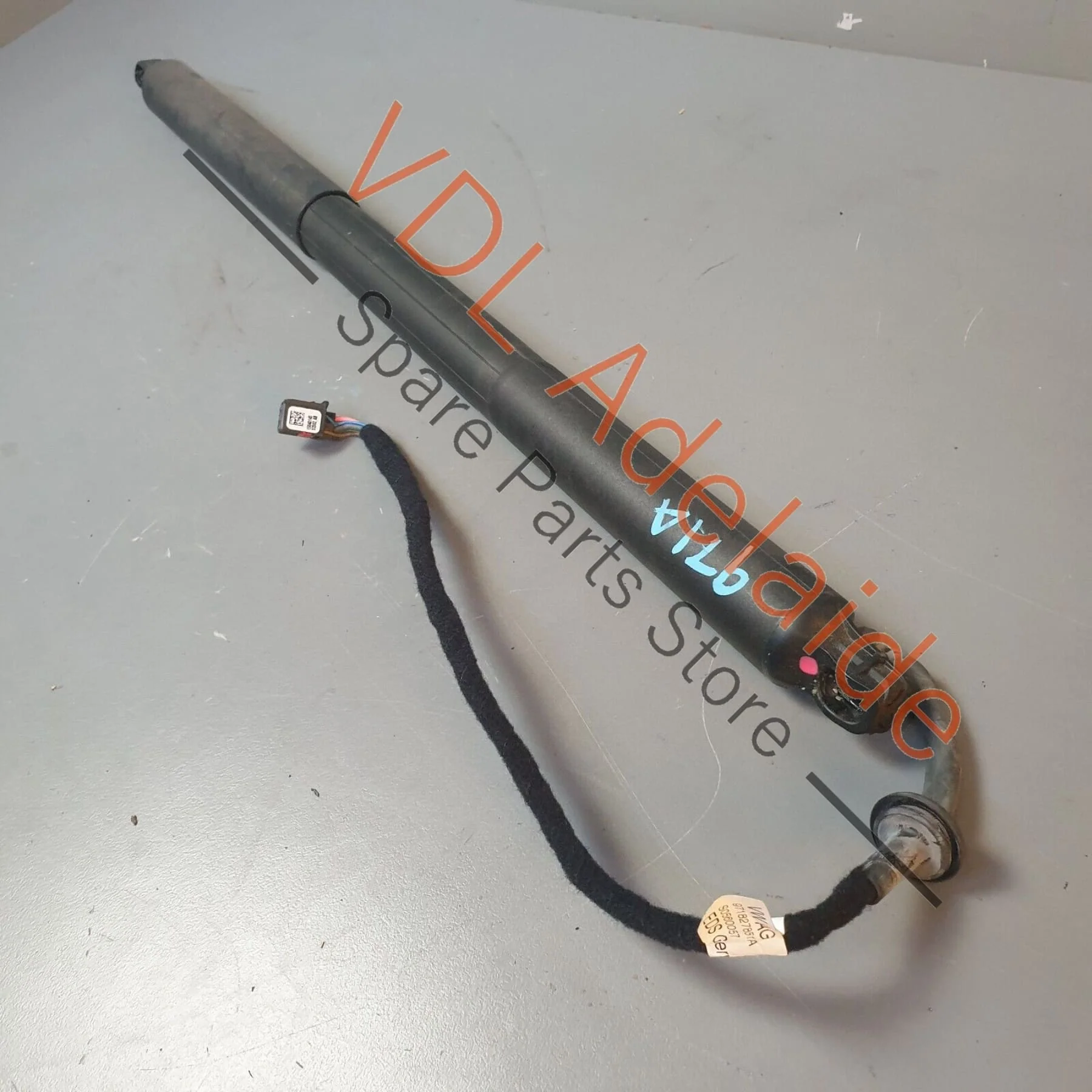 Porsche Panamera 971 Power Opening Lift Strut Motor for Rear Boot Hatch Trunk