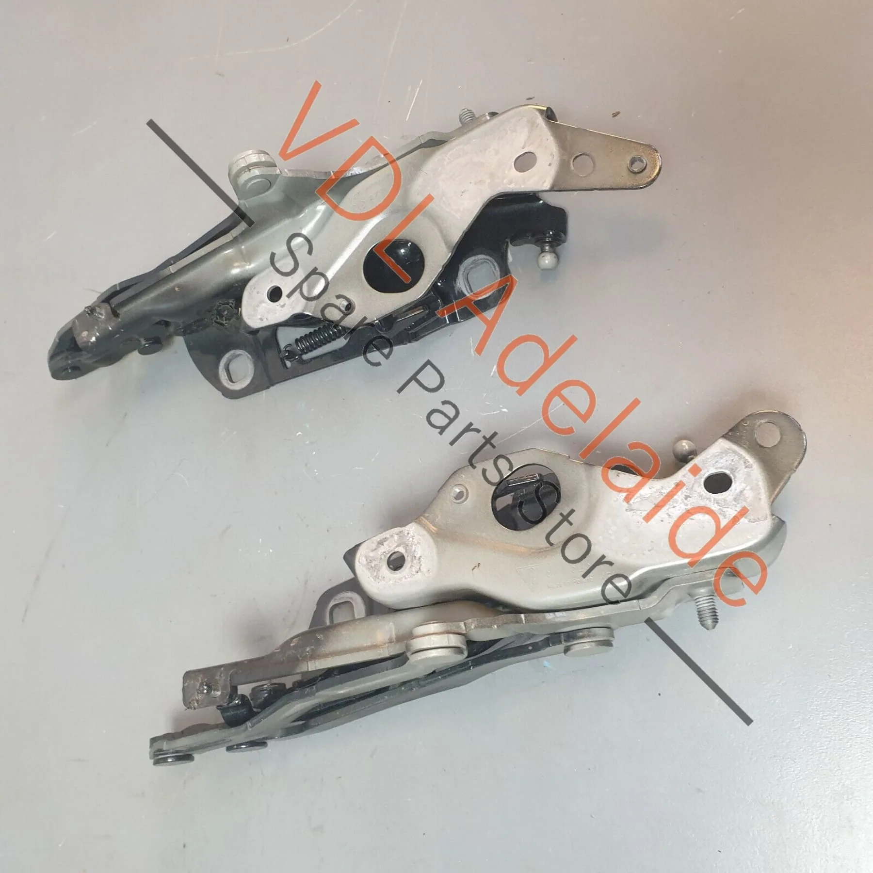 Porsche Panamera Turbo 971 Pair of Bonnet Hinges Left & Right