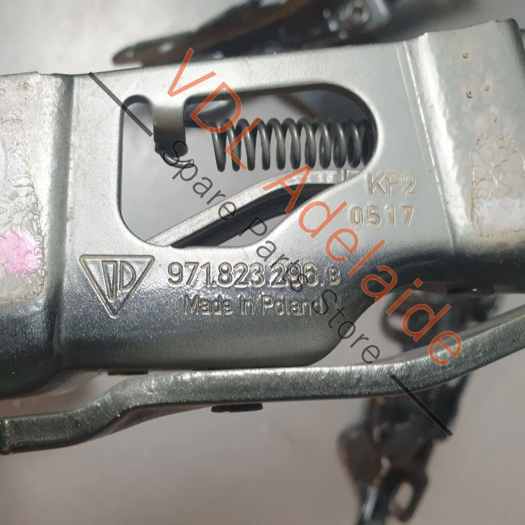 Porsche Panamera Turbo 971 Pair of Bonnet Hinges Left & Right - Image 4