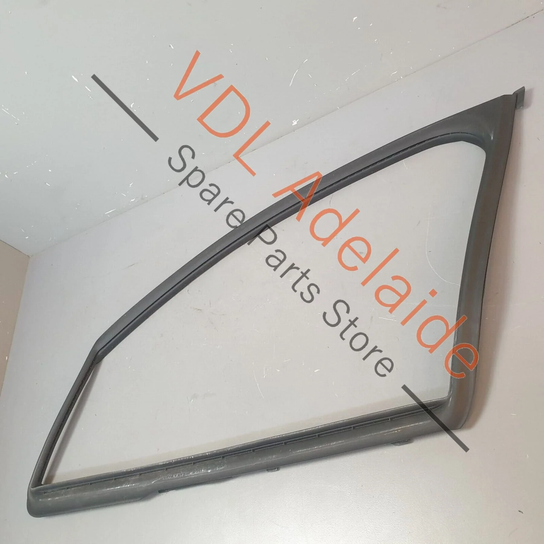 Porsche Panamera Turbo 971 Front Left Window Seal Guide Gasket - Image 2