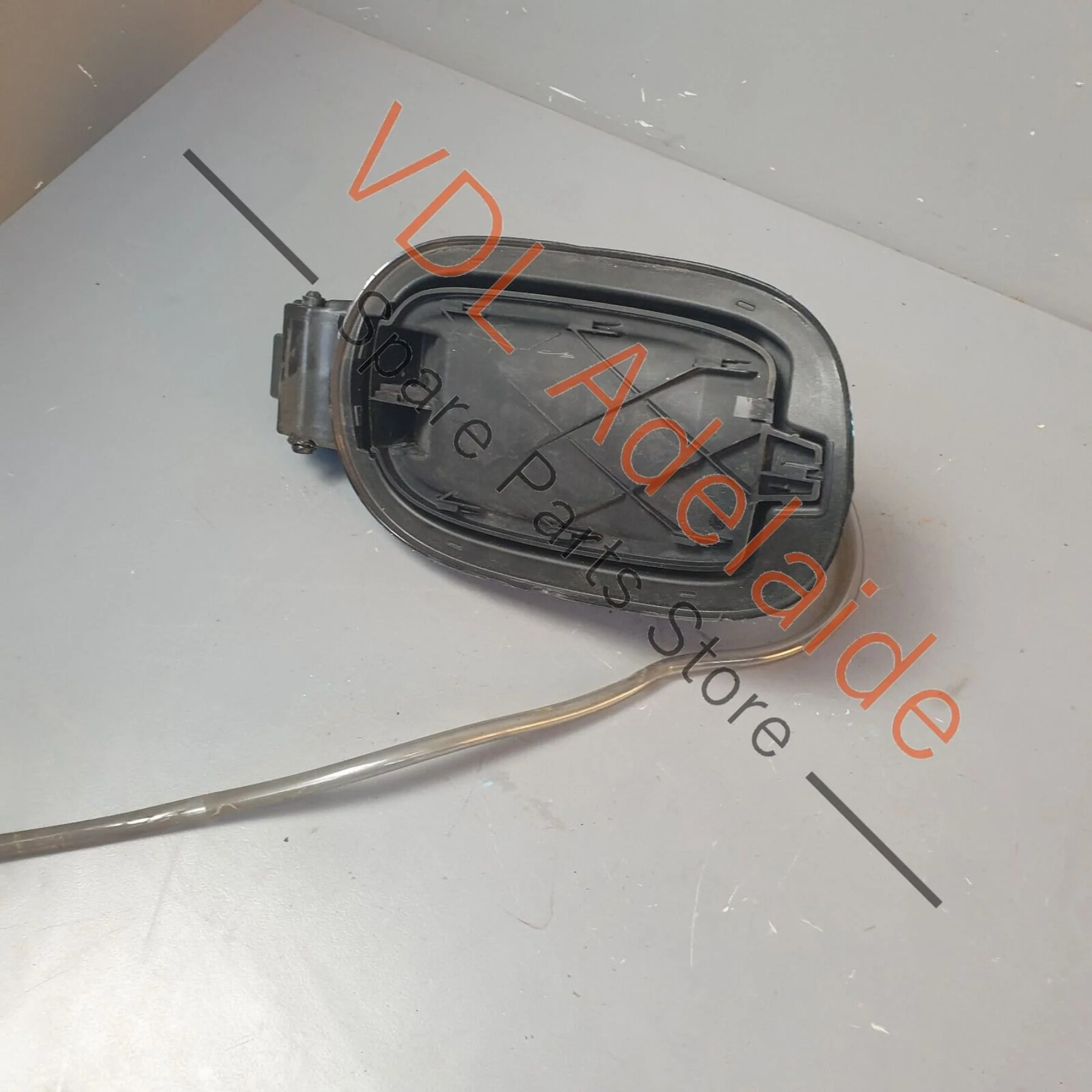 Porsche Panamera Turbo 971 Fuel Filler Flap Door for Petrol Models 971809857 - Image 3