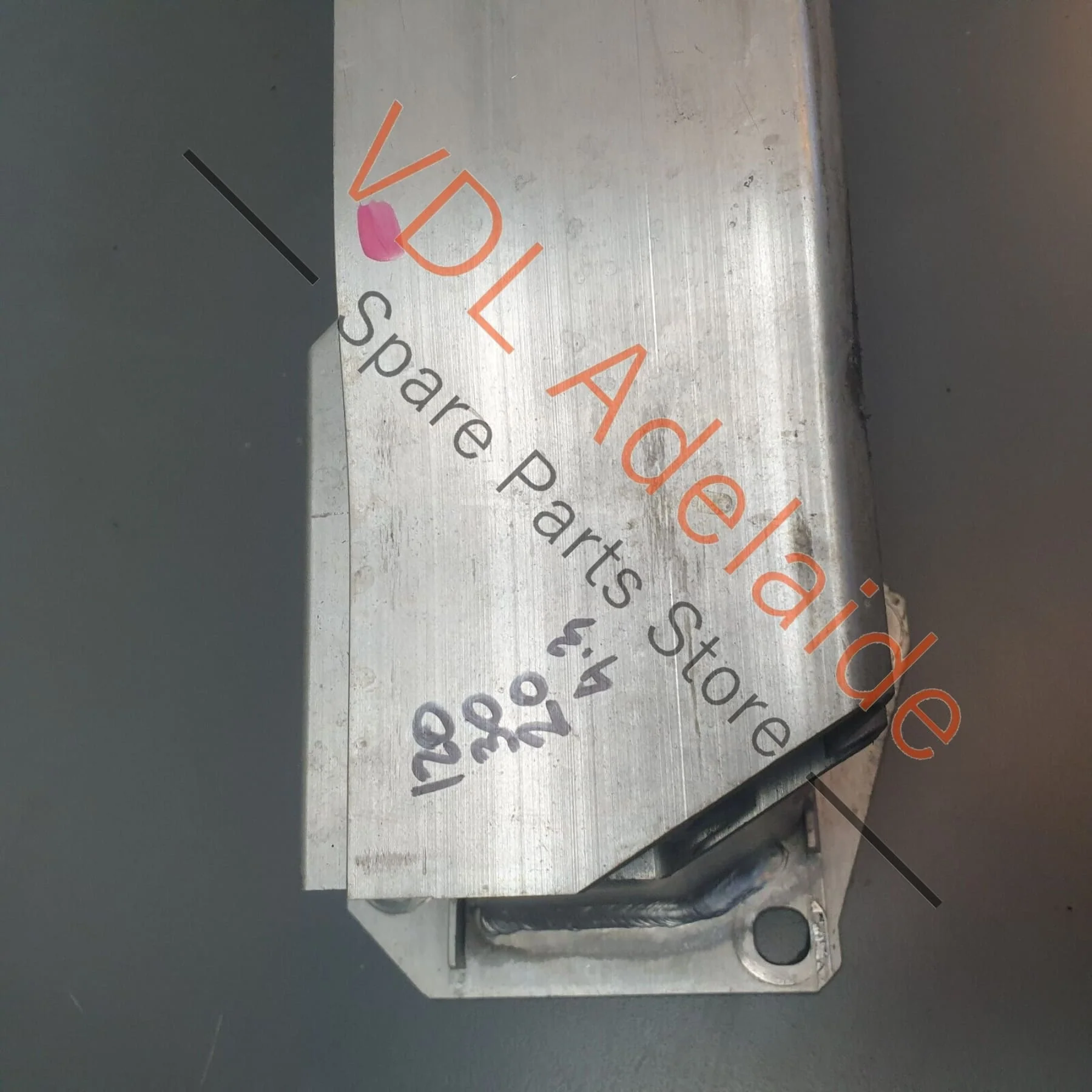 Porsche Panamera Turbo 971 Rear Bumper Reinforcement Reo 971803184C - Image 4