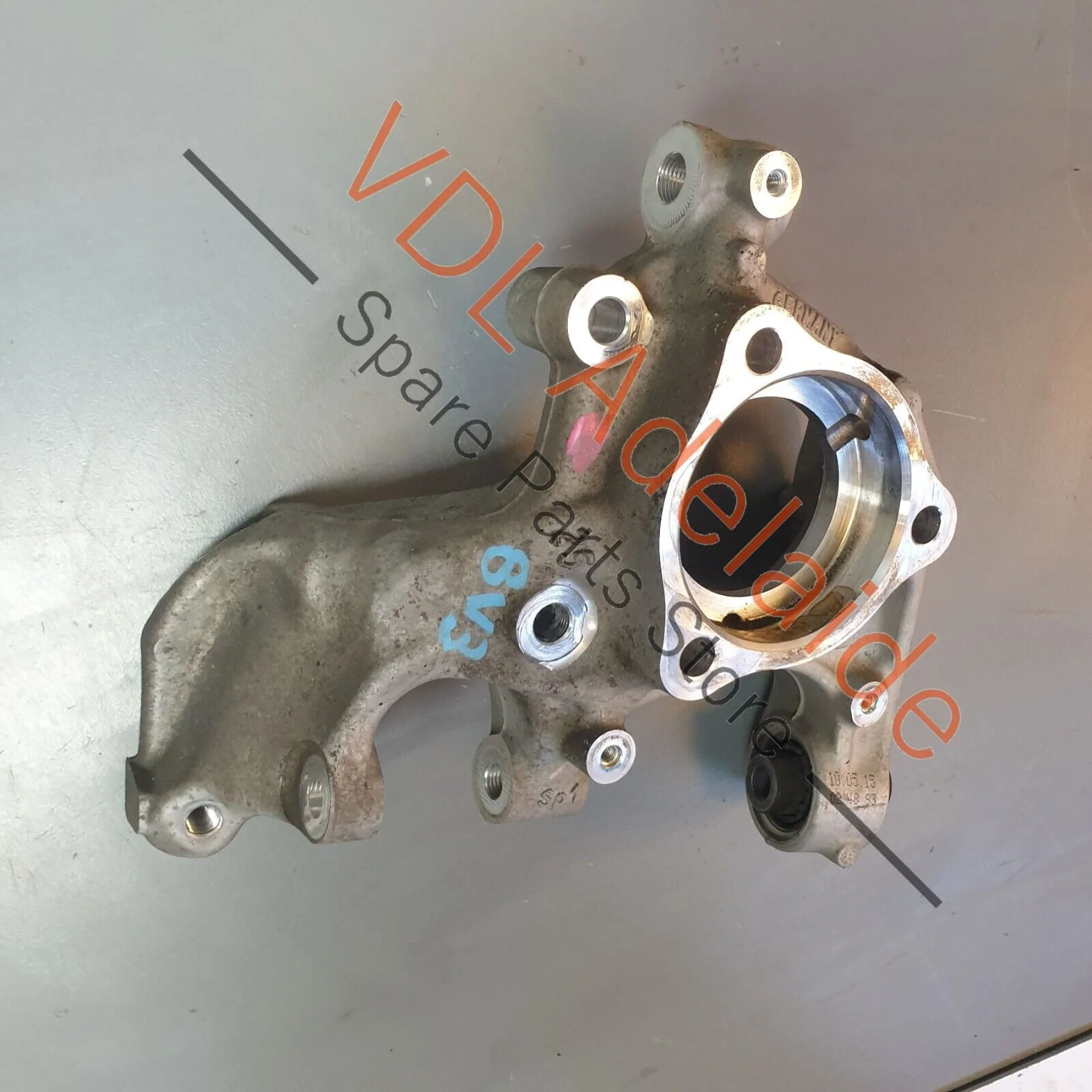 Audi RS3 8V Rear Left Hub Knuckle Wheel Bearing Housing 5Q0505435J - Image 7