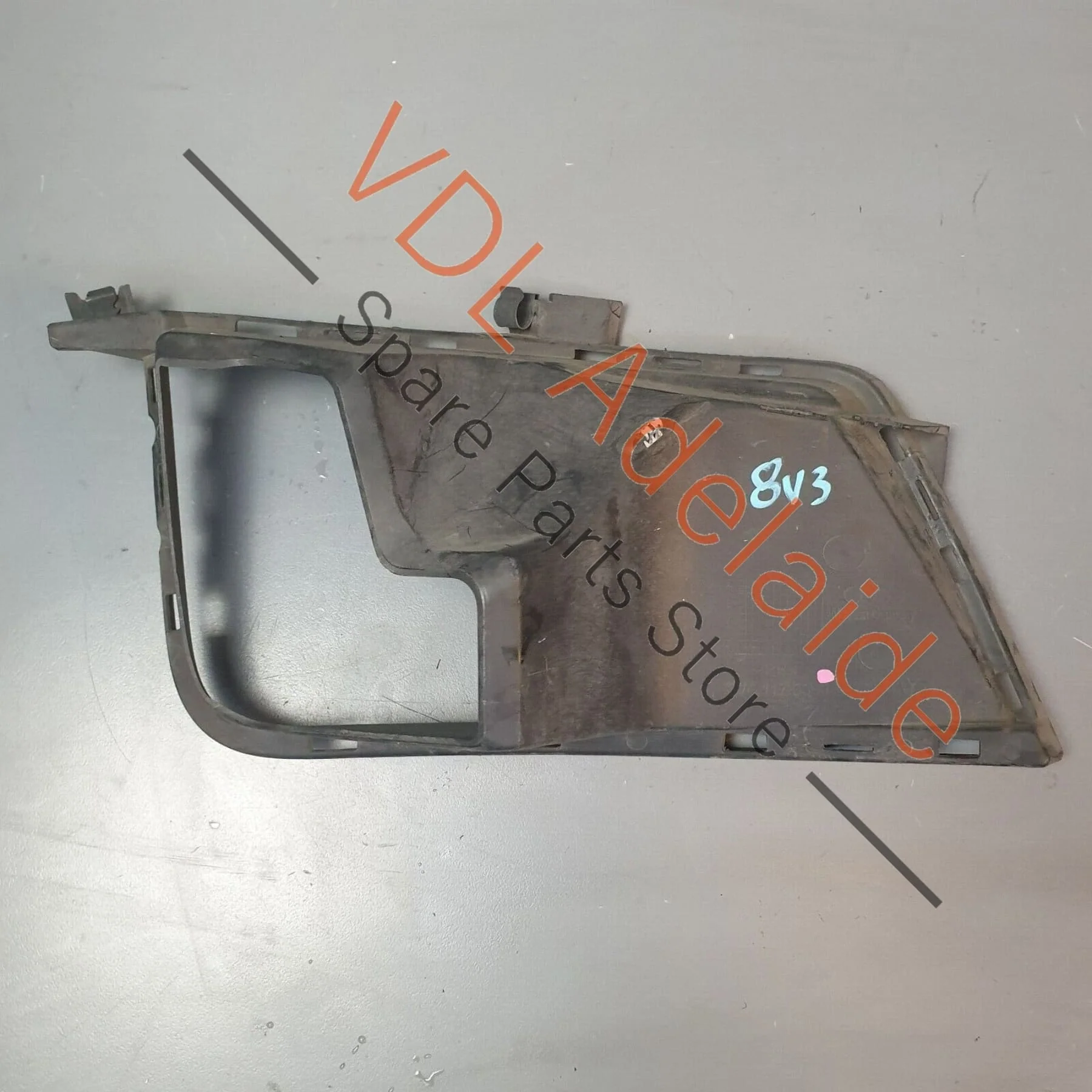 Audi RS3 8V Left Front Bumper Grille Air Guide Backing 8V0117335C - Image 3