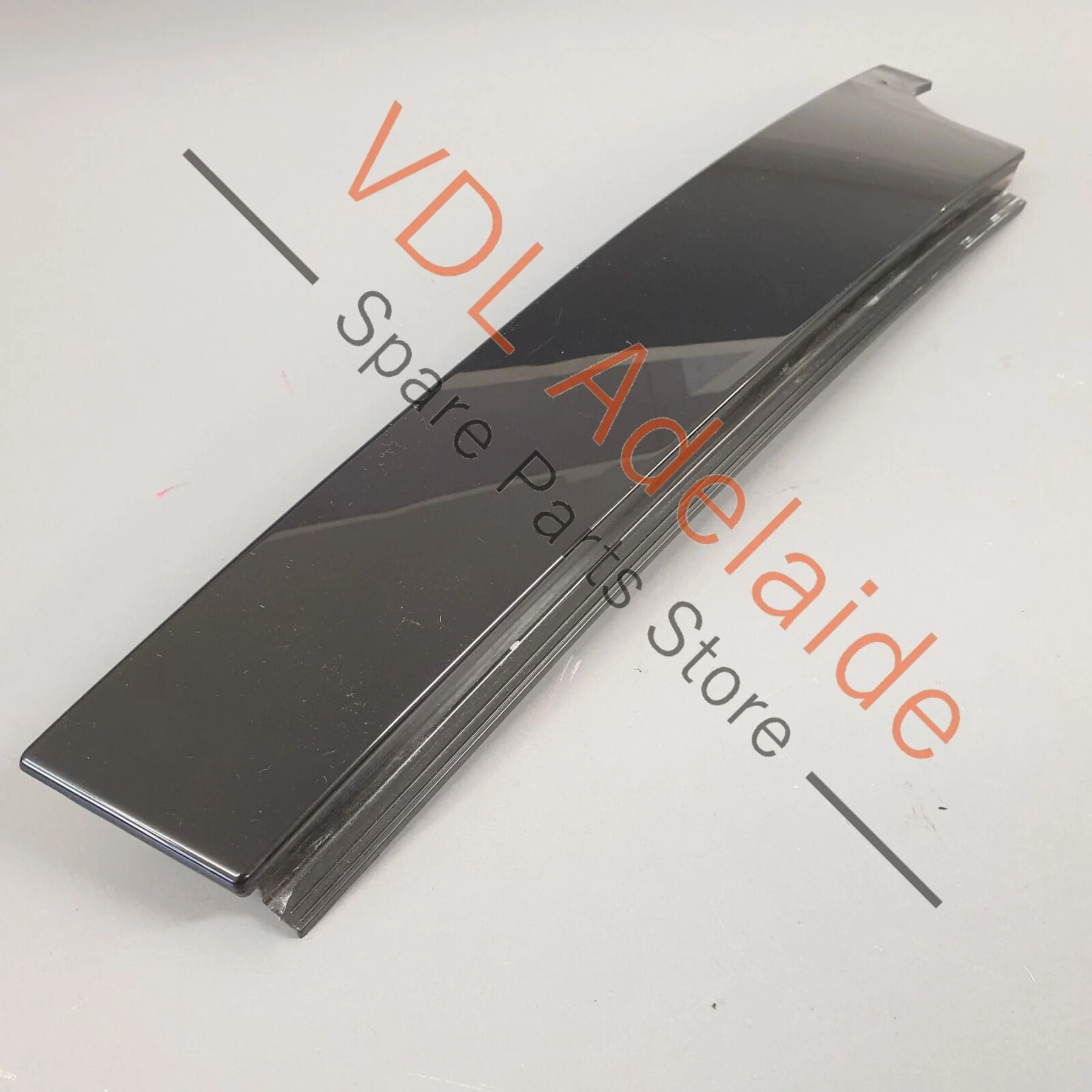 VW Golf GTi Mk7 Rear Left Exterior Trim for Door Window Frame 5G6839901B - Image 9