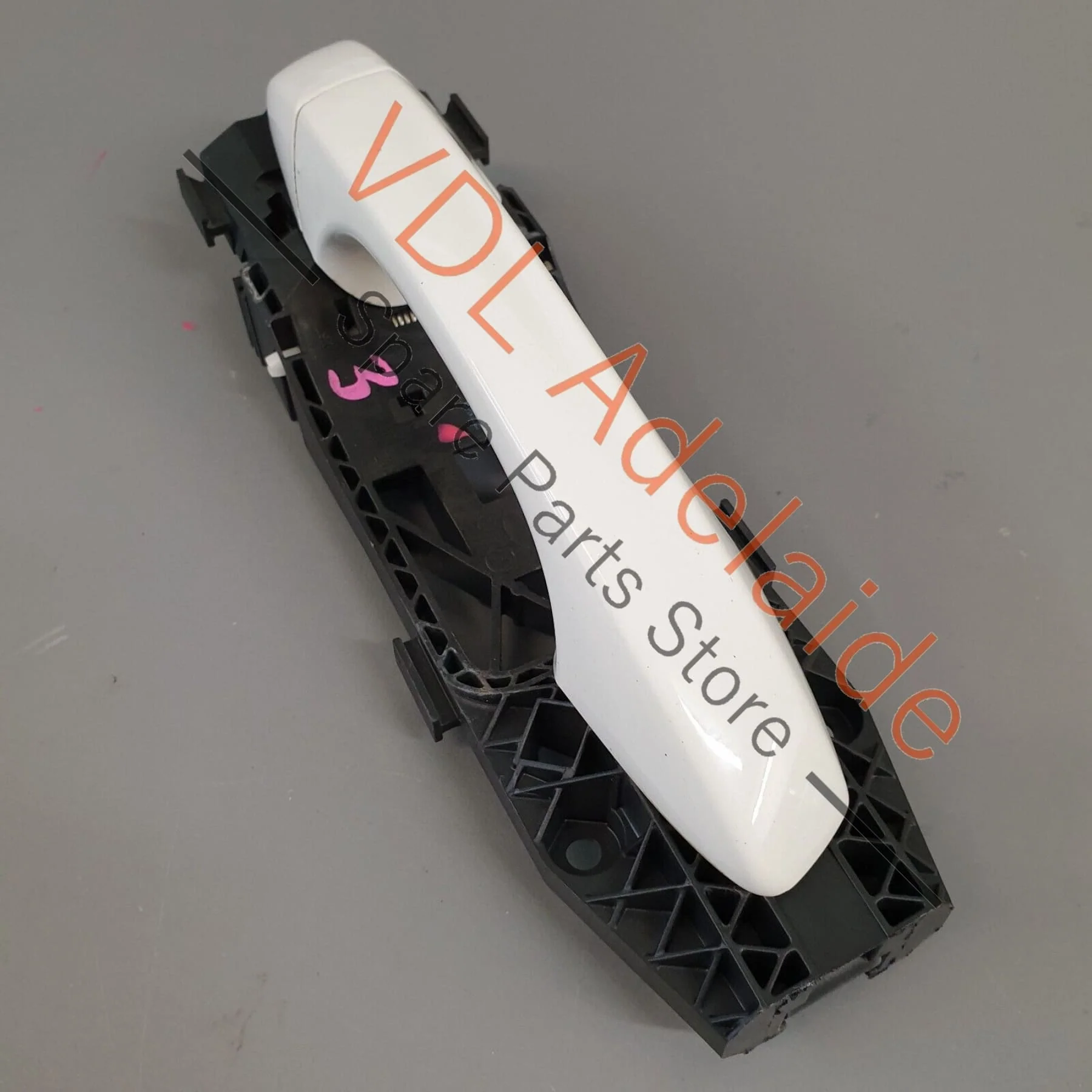 VW Golf GTi Mk7 Rear Right Exterior Door Handle Pure White C9A - Image 3