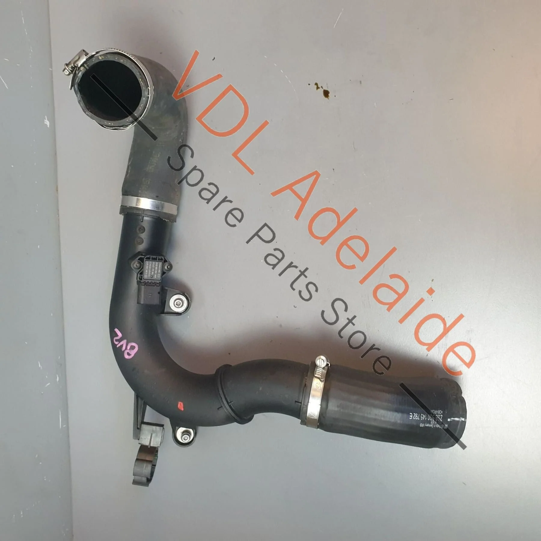 Genuine Audi S3 VW Golf R Intercooler Intake Pipe Hose 5Q0145770A - Image 3