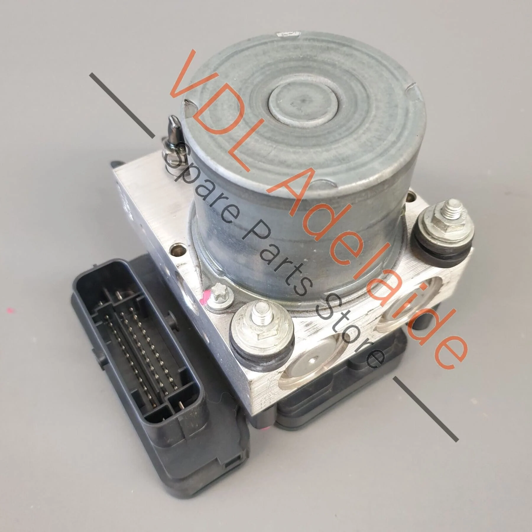 VW Polo GTi Mk5 ABS Brake Pump Module with Control Unit 6C0614517R 6C0907379R - Image 5