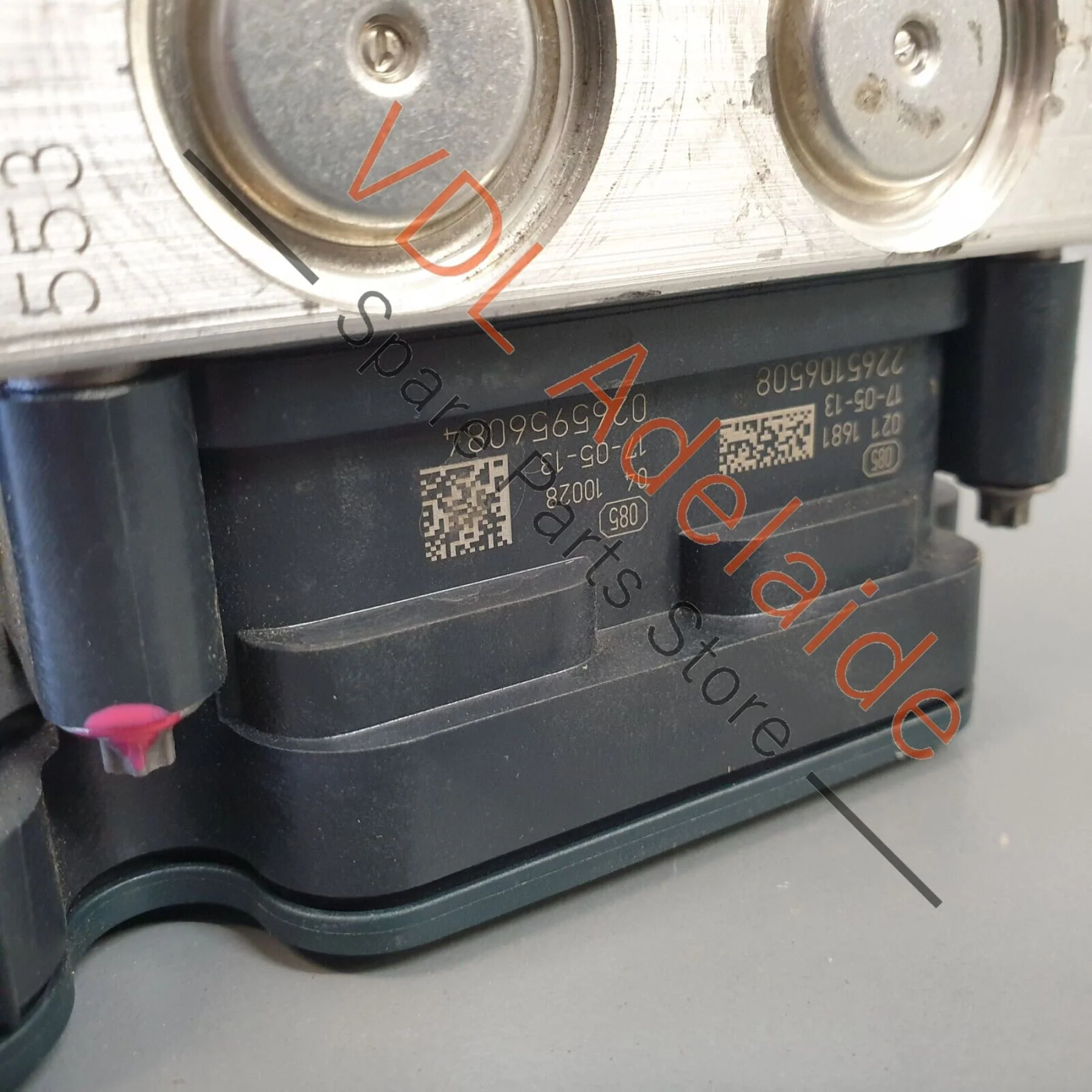 VW Polo GTi Mk5 ABS Brake Pump Module with Control Unit 6C0614517R 6C0907379R - Image 6