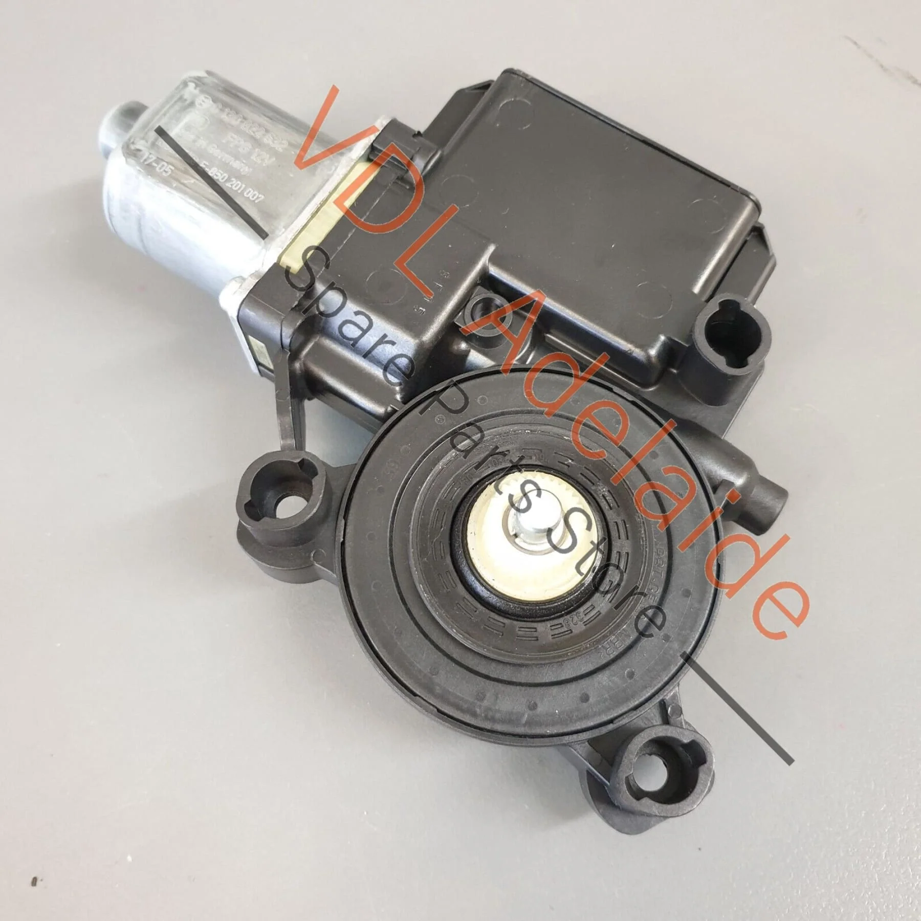 VW Polo GTi Mk5 Rear Left Window Regulator Motor 05/2014-17 6R0959811AA - Image 5