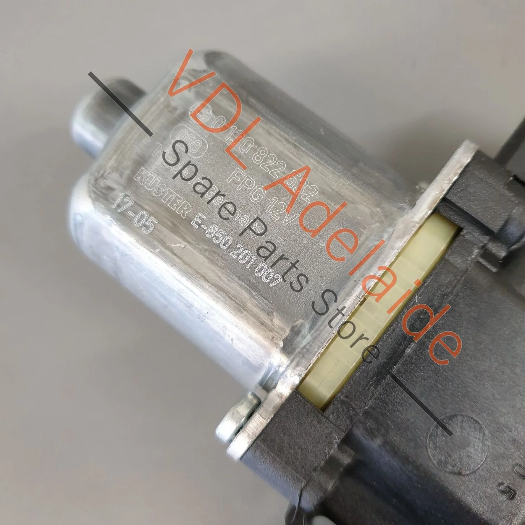 VW Polo GTi Mk5 Rear Left Window Regulator Motor 05/2014-17 6R0959811AA - Image 6