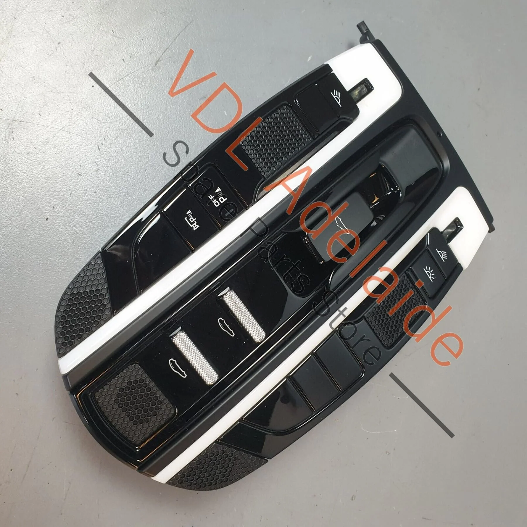 Porsche Panamera 971 Overhead Roof Console Sunroof Dome Light Switch Panel
