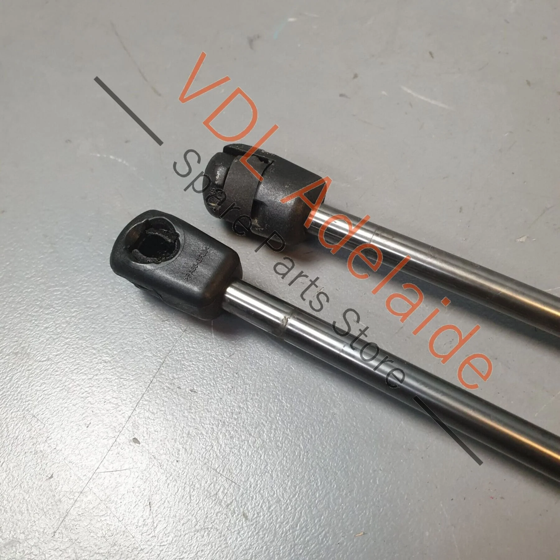 Porsche Panamera Turbo 971 2x Bonnet Lift Gas Strut Props 298823359 - Image 4