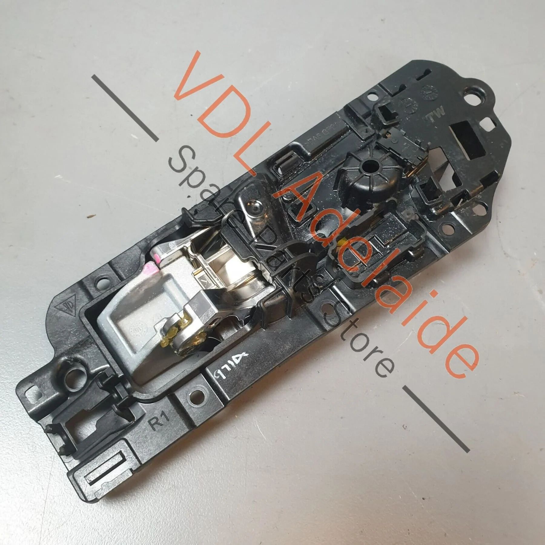 Porsche Panamera Turbo 971 RHS Right Interior Door Handle Pull 971837020 - Image 5