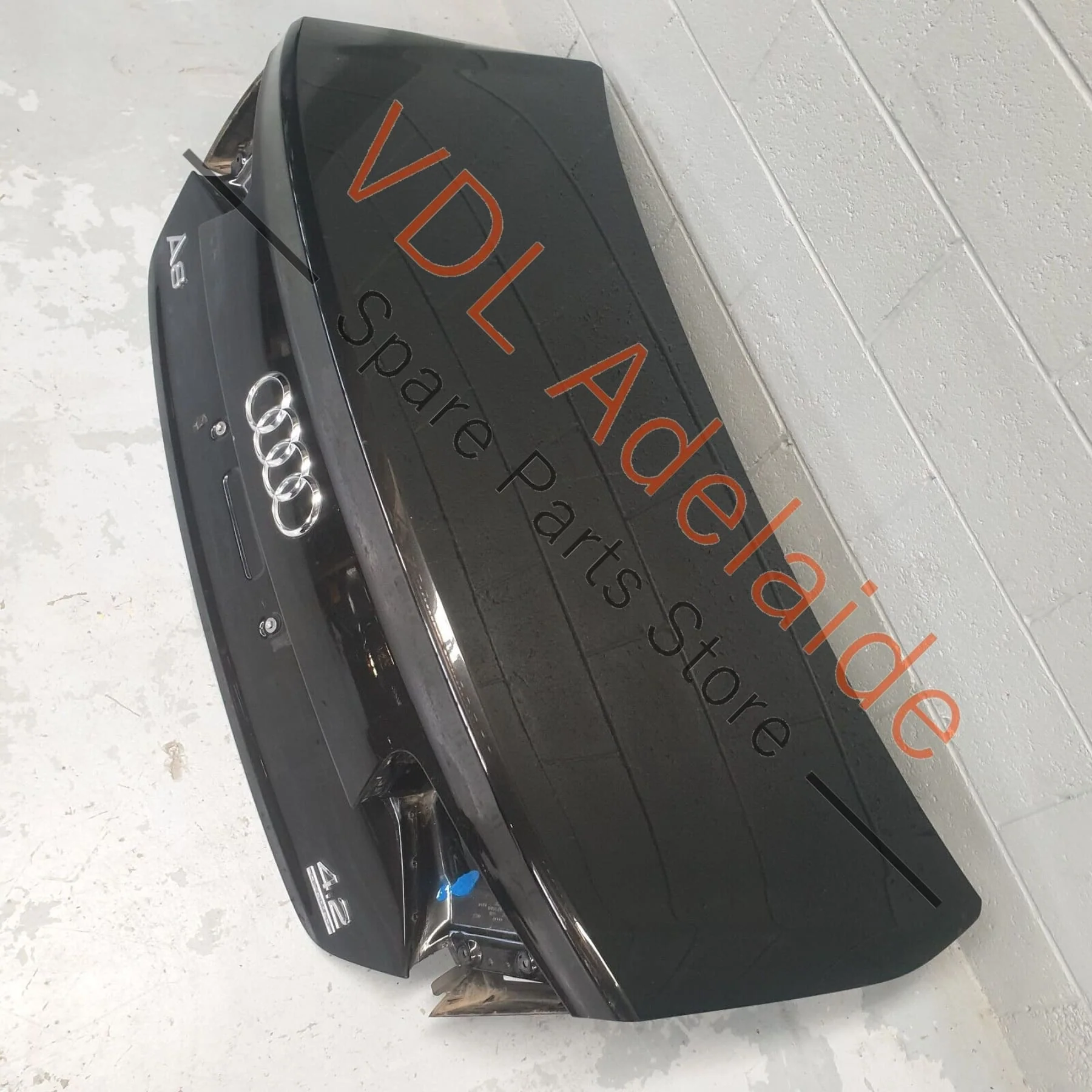 Genuine OEM Audi A8 4H 2010-2017 Rear Boot Trunk Lid Panel 4H0827023B - Image 4