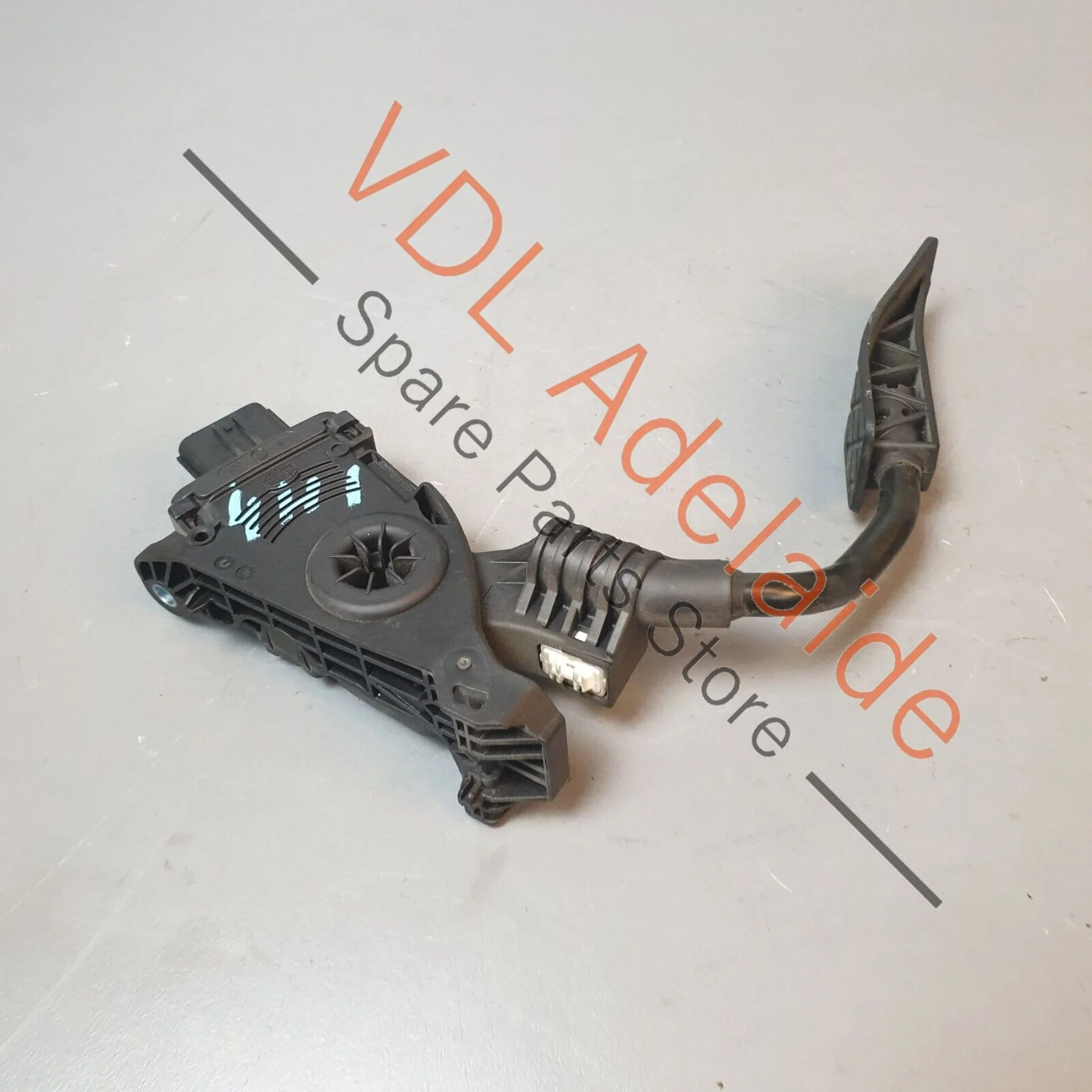 Audi A8 4H Accelerator Throttle Gas Pedal 4H2723523B - Image 6