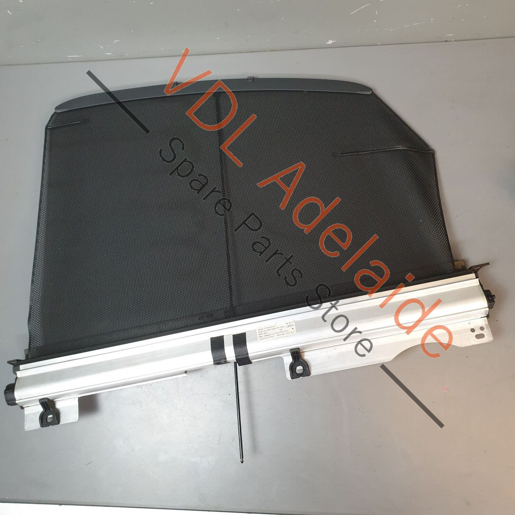 Genuine Audi A8 4H Right Rear Electric Roller Sunshade Blind Assembly Kit 4H0861334