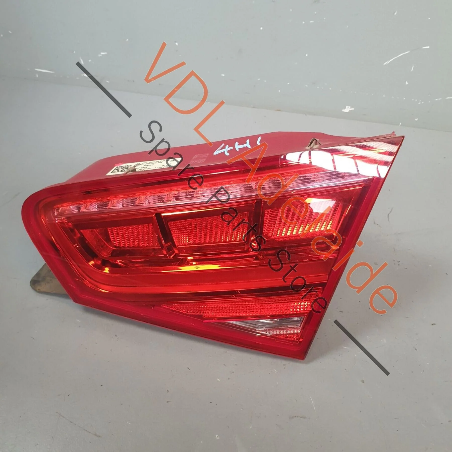 Audi A8 4H Right Side Inner LED Tail Light 4H0945094