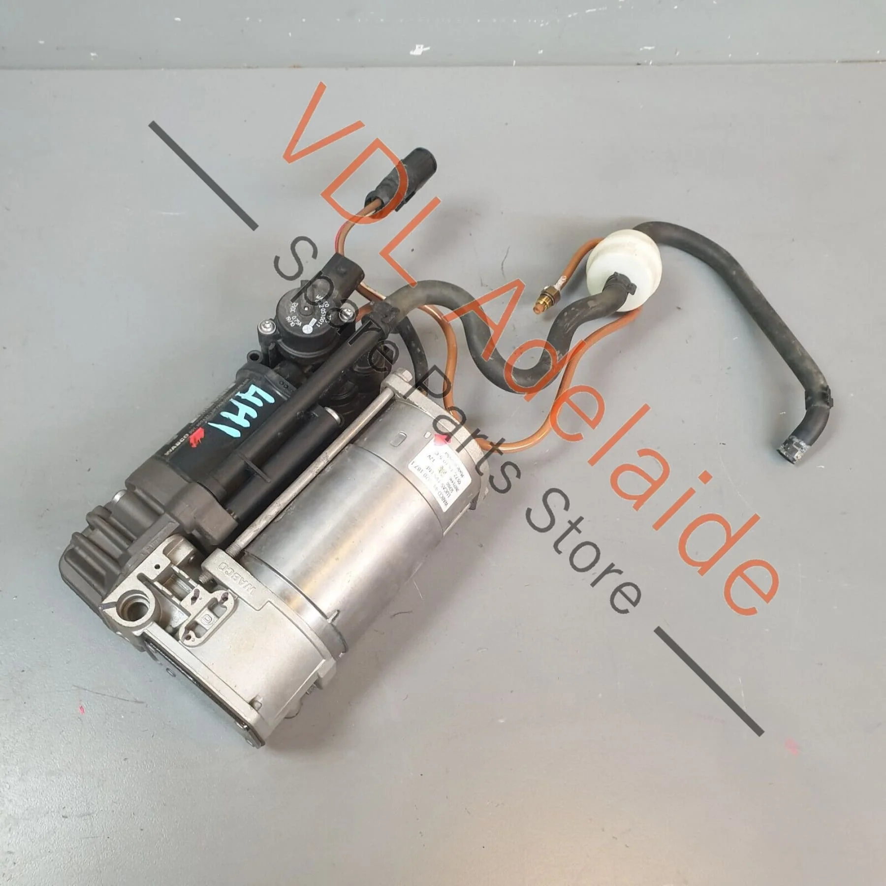 Genuine Low Km Audi A8 4H Air Suspension Pump Compressor 4H0616005C