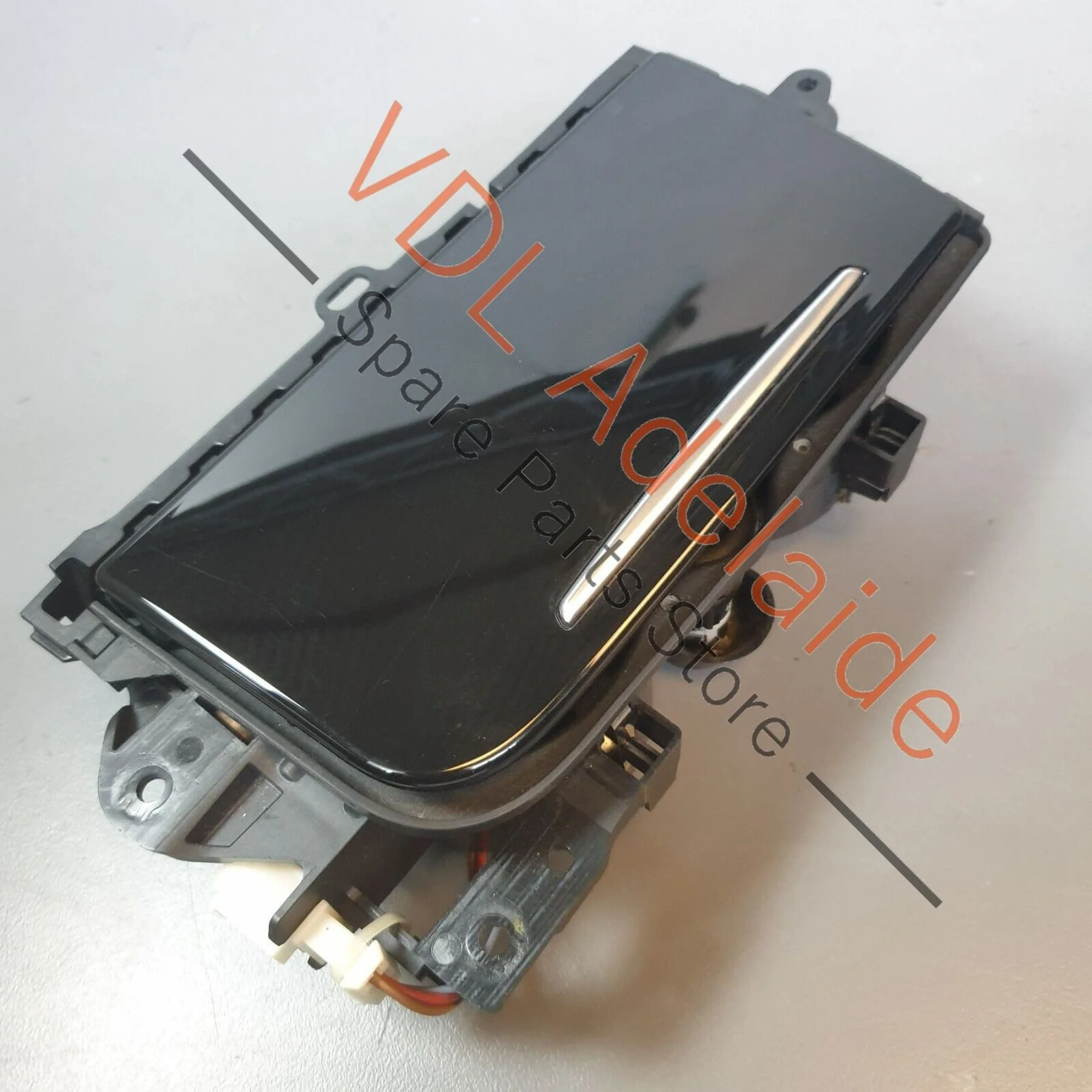 Audi A8 4H Centre Console Cup Drinks Holder Flip Open Cabinet for Driver Front 4H2858601 - Image 2