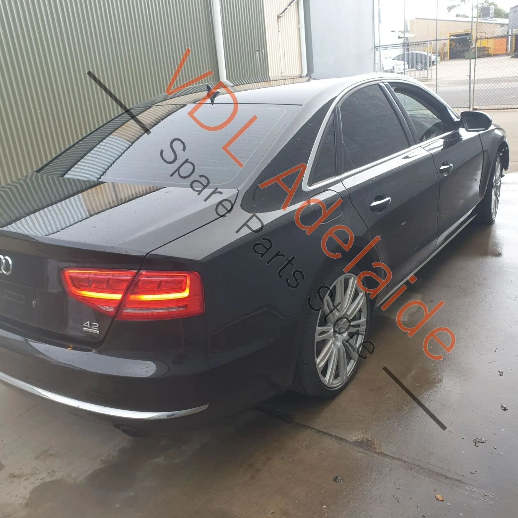Audi A8 4H Right Side Passenger Door Handle and Mounting Bar 4H0837206B - Image 7