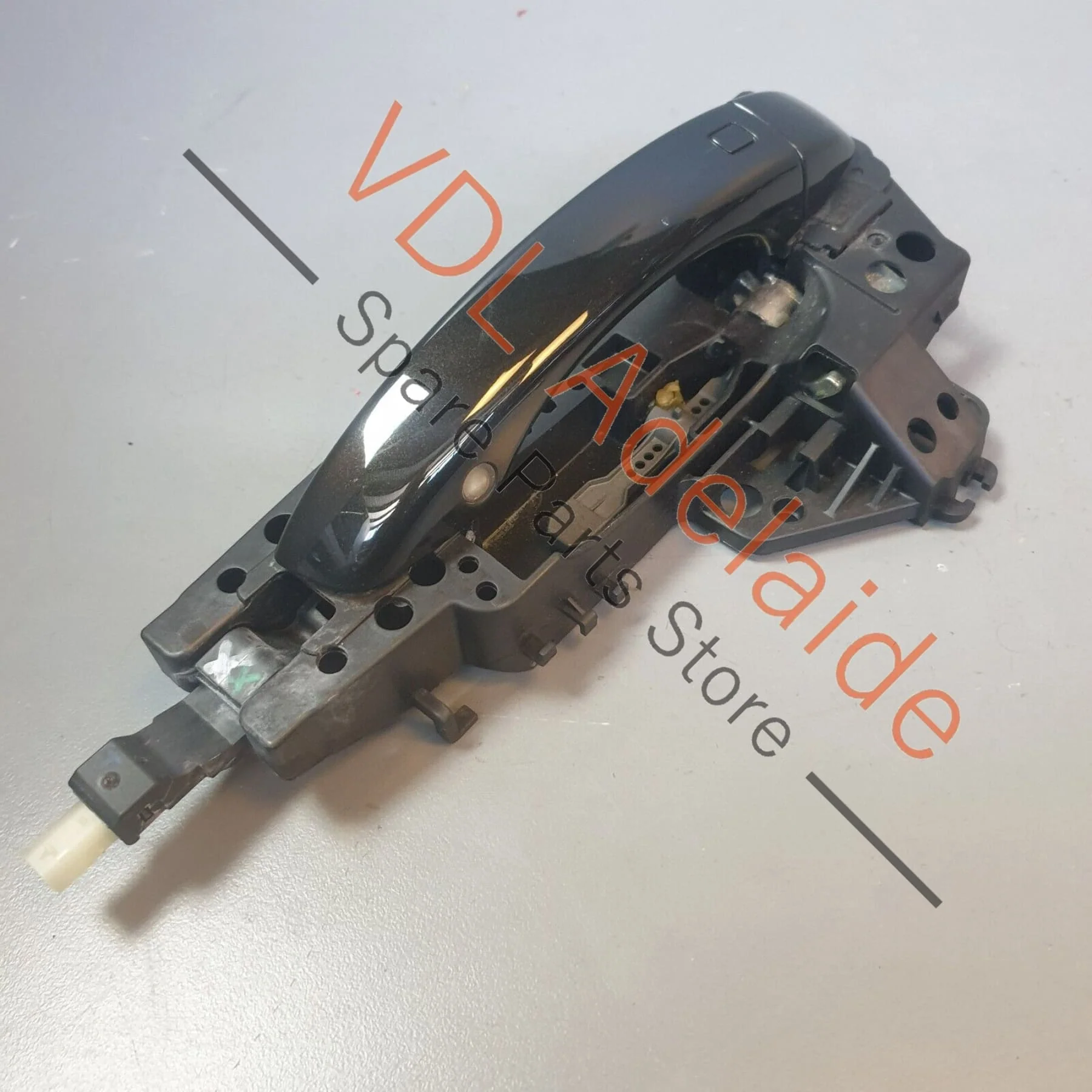 Audi A8 4H Left Side Door Handle and Mounting Bar Front or Rear with Sensor 4G8927753B - Image 3
