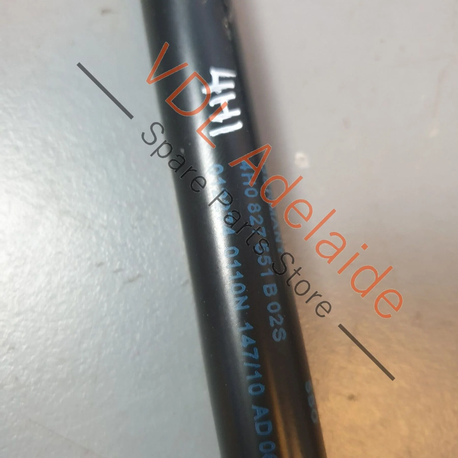 Audi A8 4H Pair of Gas Lift Struts for Boot Trunk Rear Lid 4H0827551B - Image 4
