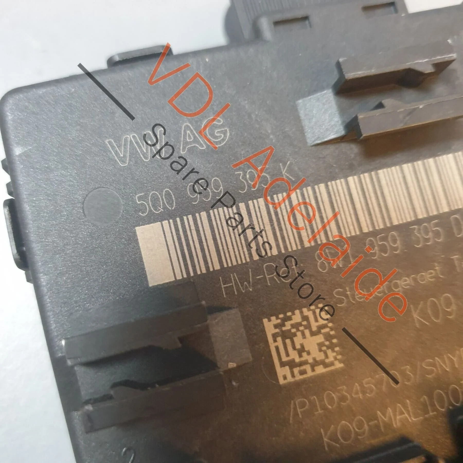 Audi A3 S3 Q3 Q2 Rear Passengers Side Door Control Module 5Q0959395K - Image 4
