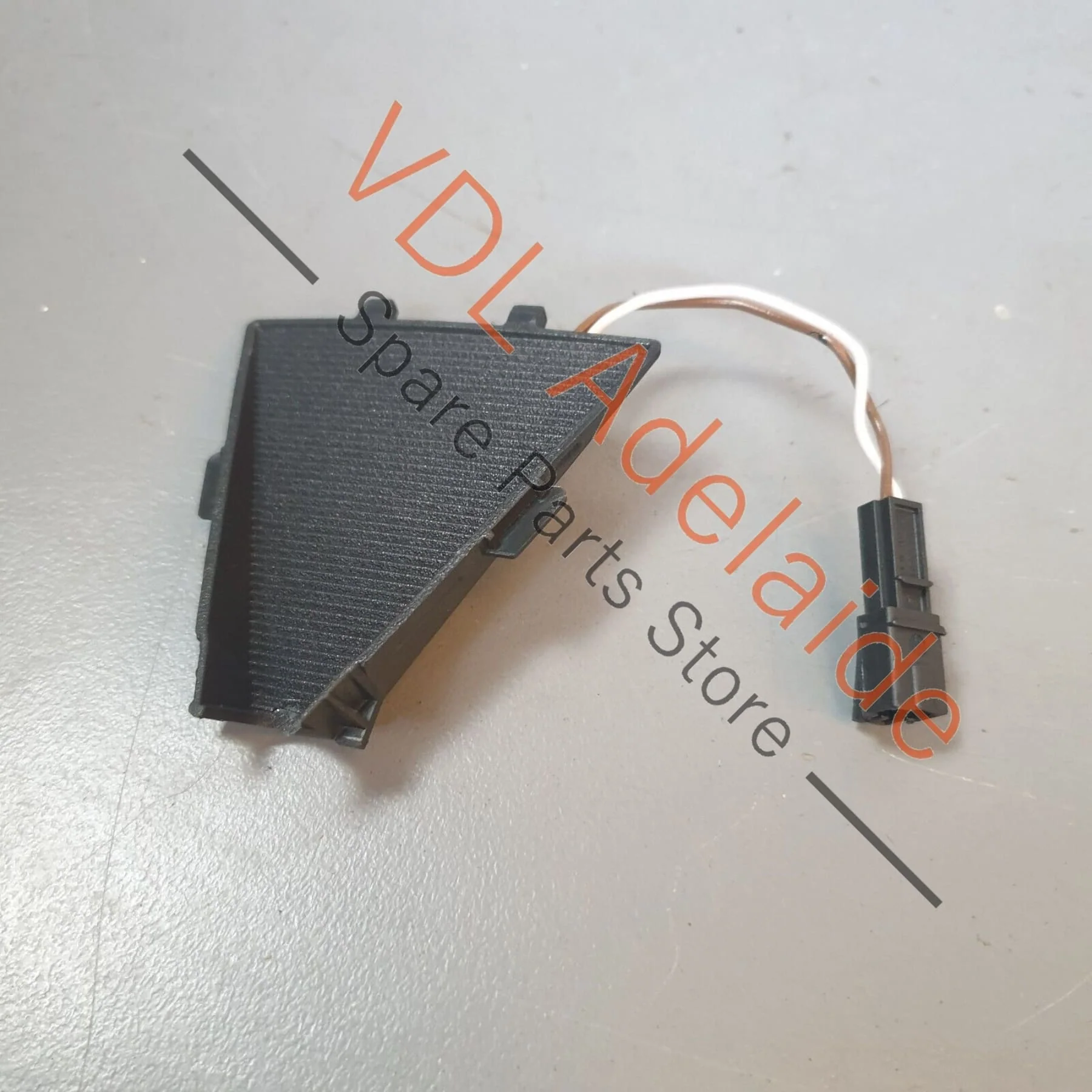Audi A3 S3 RS3 8V Windscreen Mounted Camera Trim 8W0972575 - Image 2