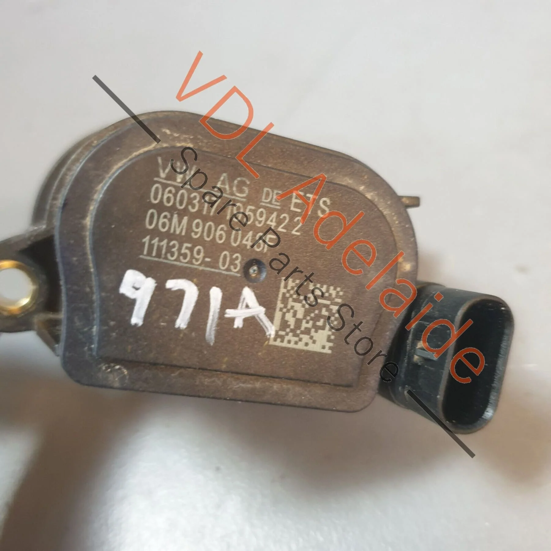 Porsche Panamera Turbo 971 4.0 V8 Variable Camshaft Adjuster Solenoid Actuator - Image 4