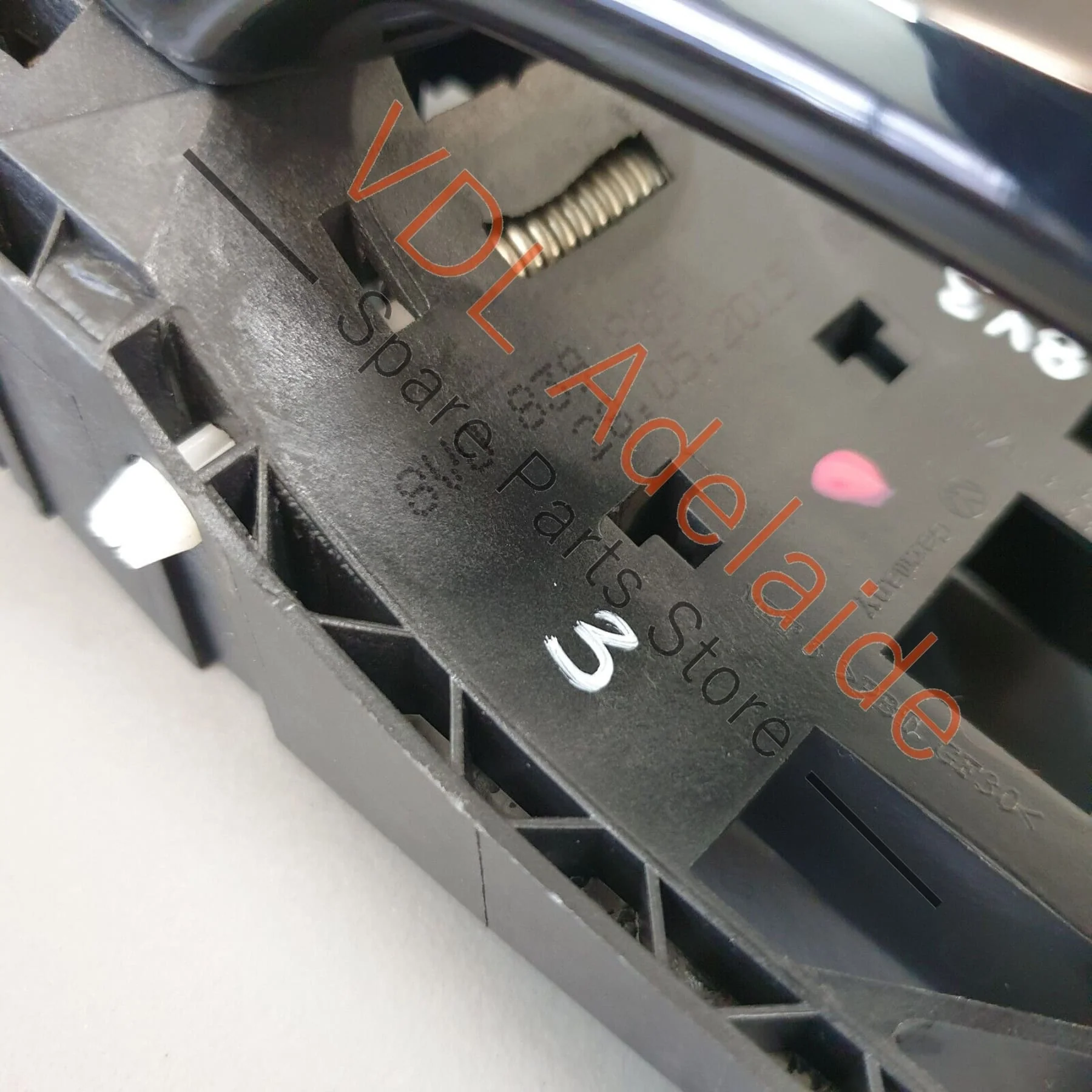 Audi RS3 8V Rear Right Exterior Door Handle with Cap & Mounting Bar Mythos Black - Image 7