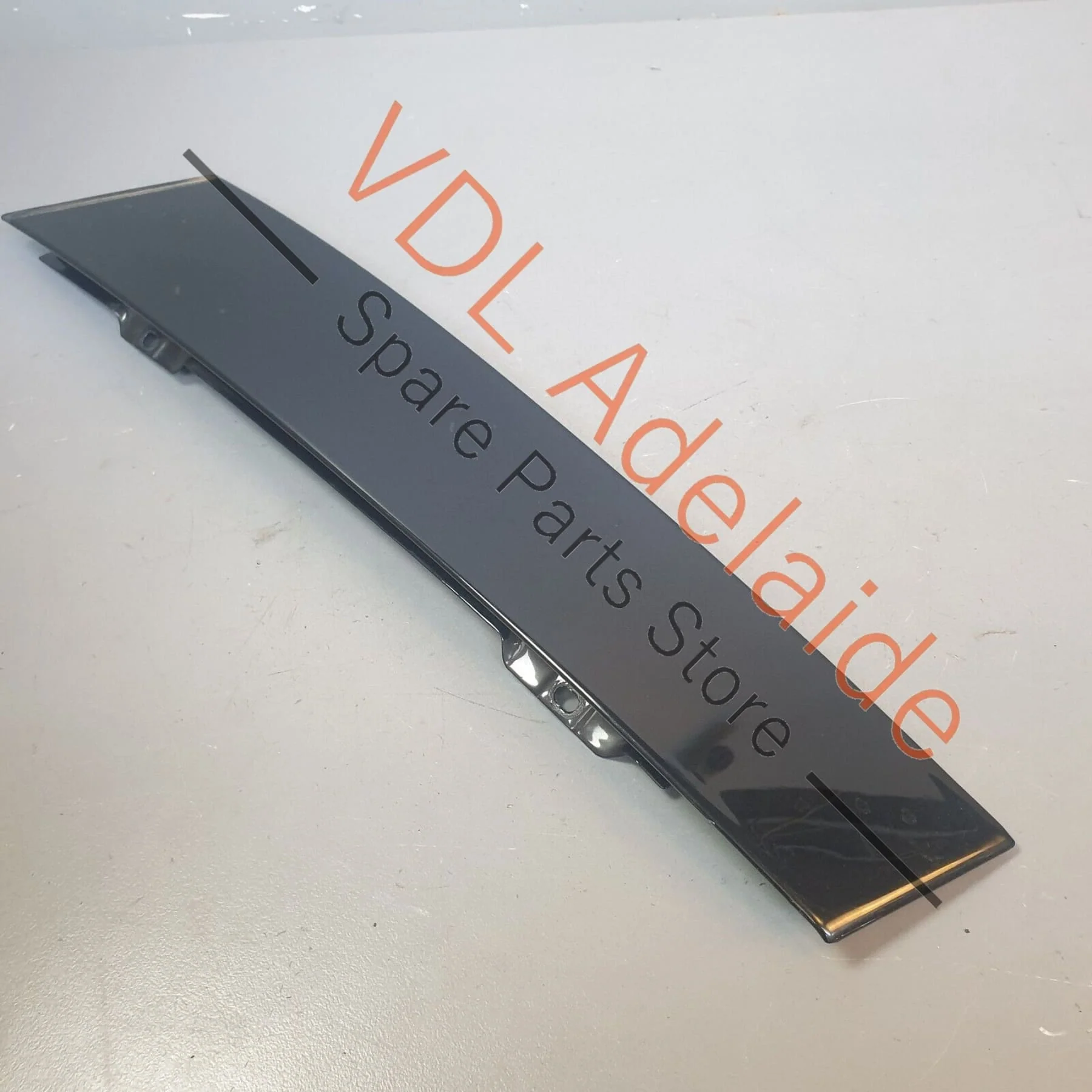 VW Golf MK5 R32 Right Side B Pillar Exterior Door Frame Moulding for 2dr Models - Image 5