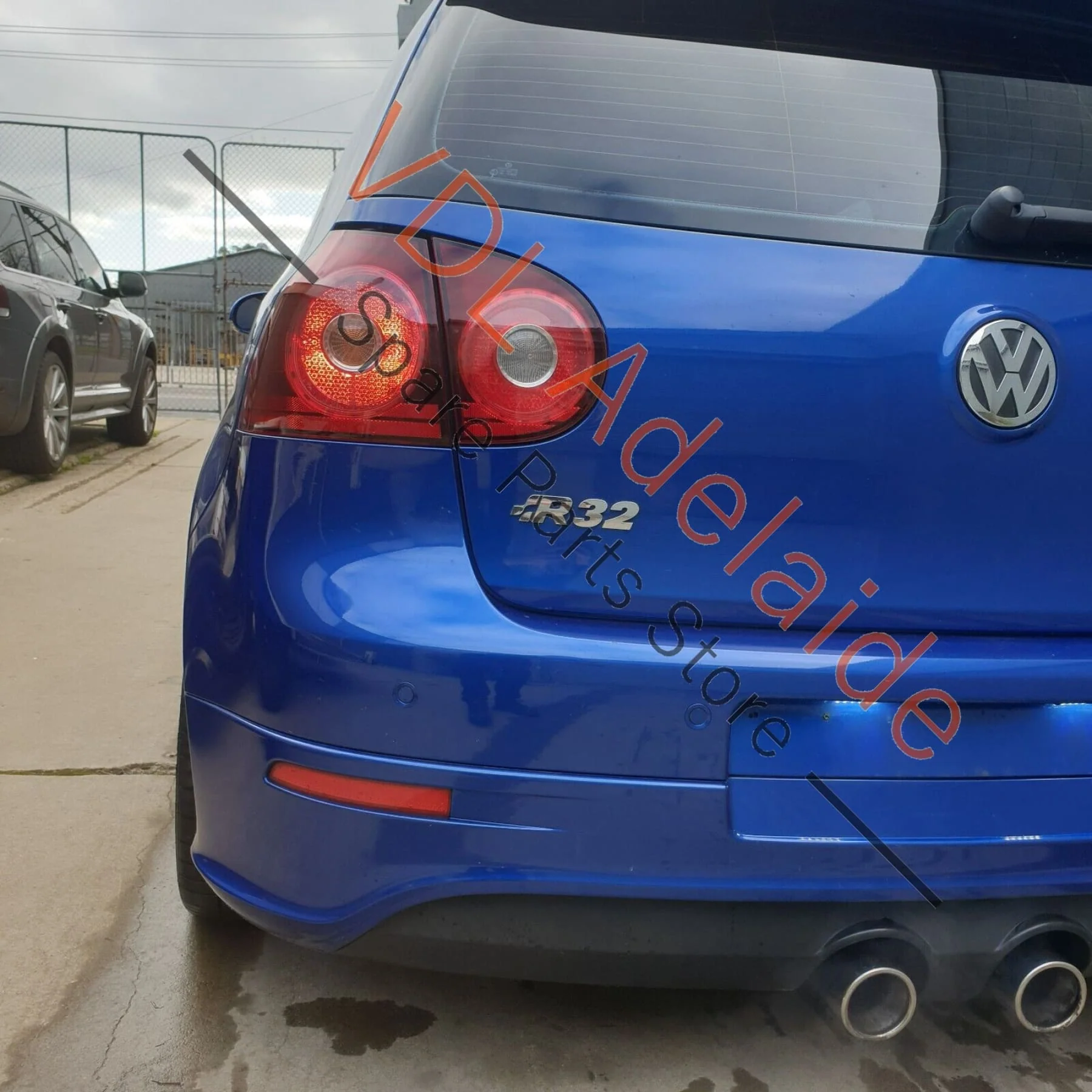 VW Golf MK5 R32 Right Side Rear Protective Strip for Door Bump Suit 2 Door Model - Image 10