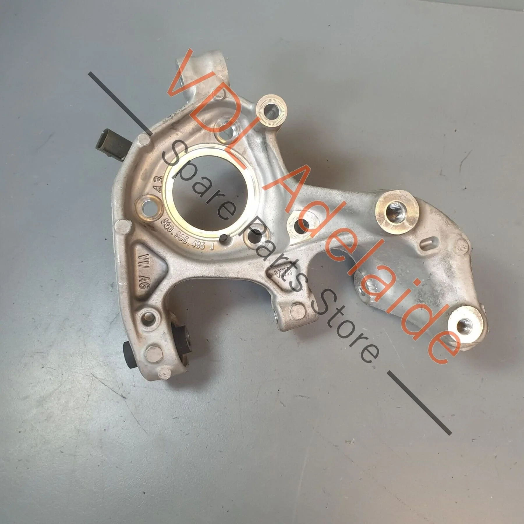 Audi S3 8V 8V.5 Rear Left Wheel Bearing Housing Suspension Hub 5Q0505435J - Image 4