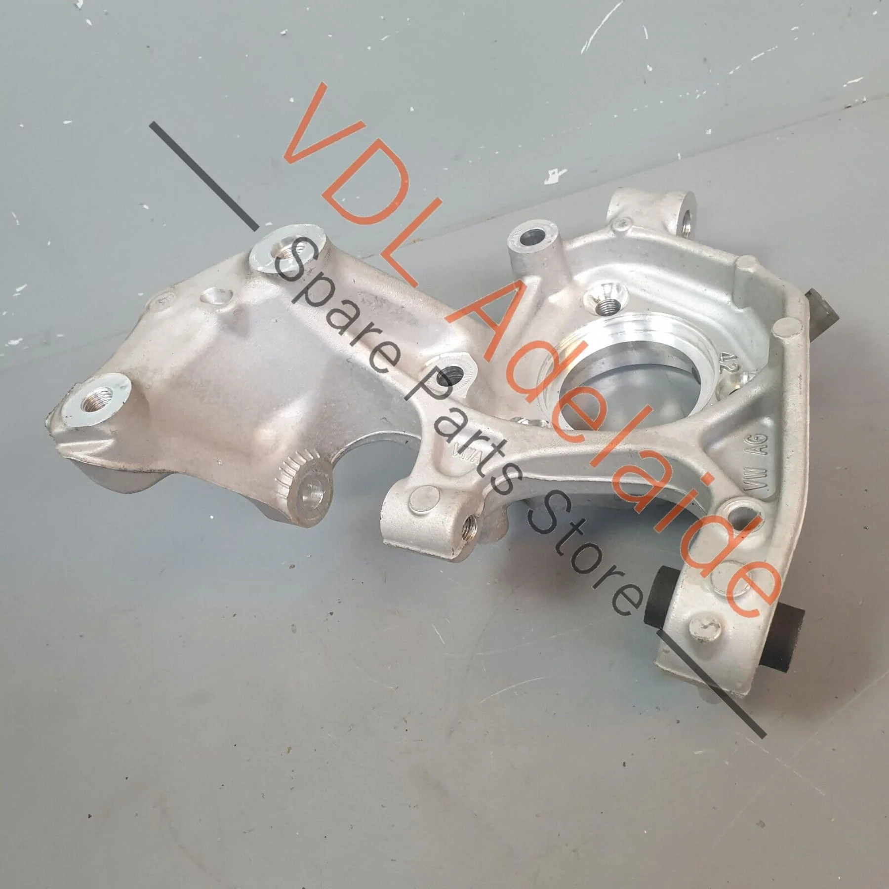 Audi S3 8V 8V.5 Rear Right Wheel Bearing Housing Suspension Hub 5Q0505436J - Image 3