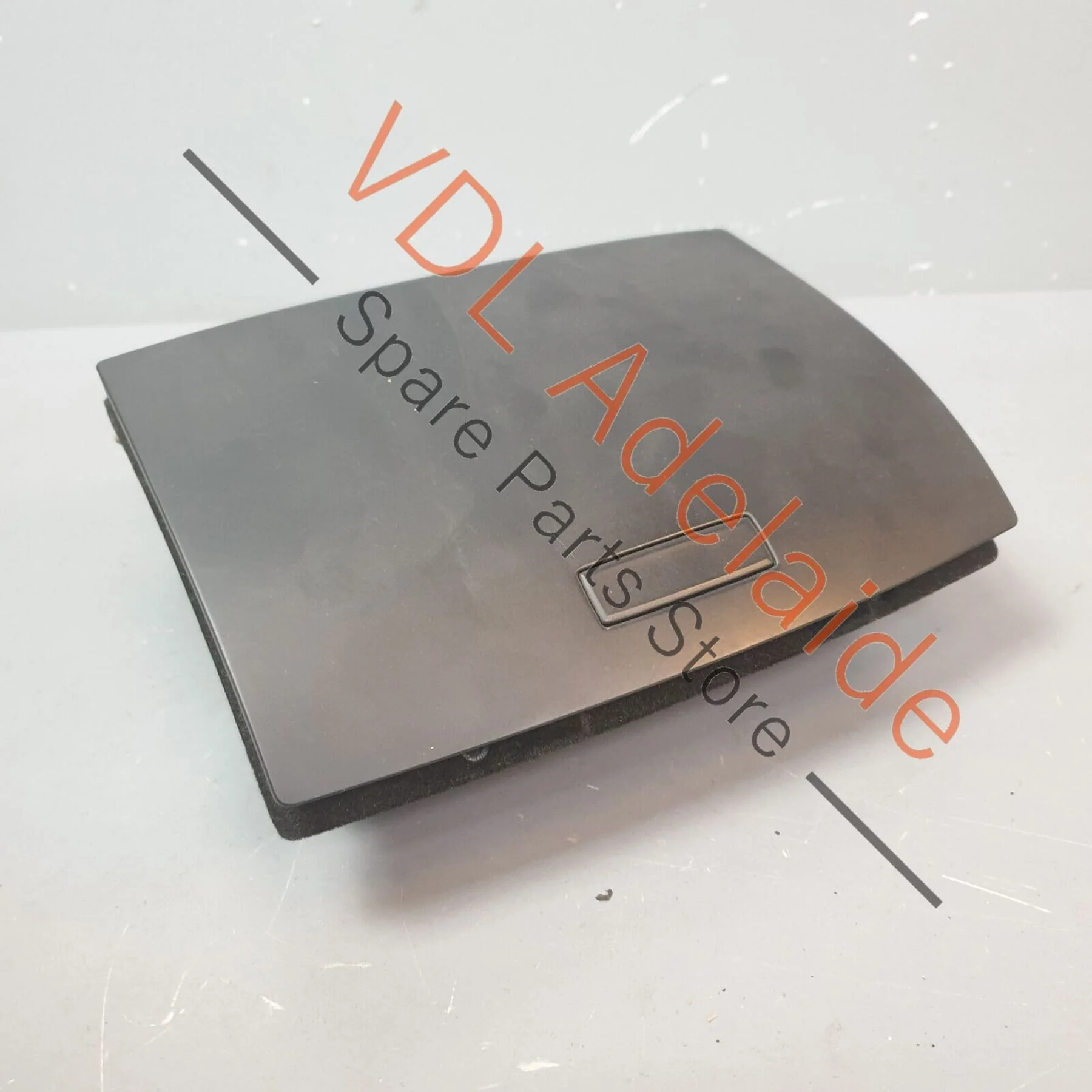 VW Touareg V10 7L Centre Dashboard Pop Up Cubby Storage Glove Box Compartment 7L6857919D - Image 5