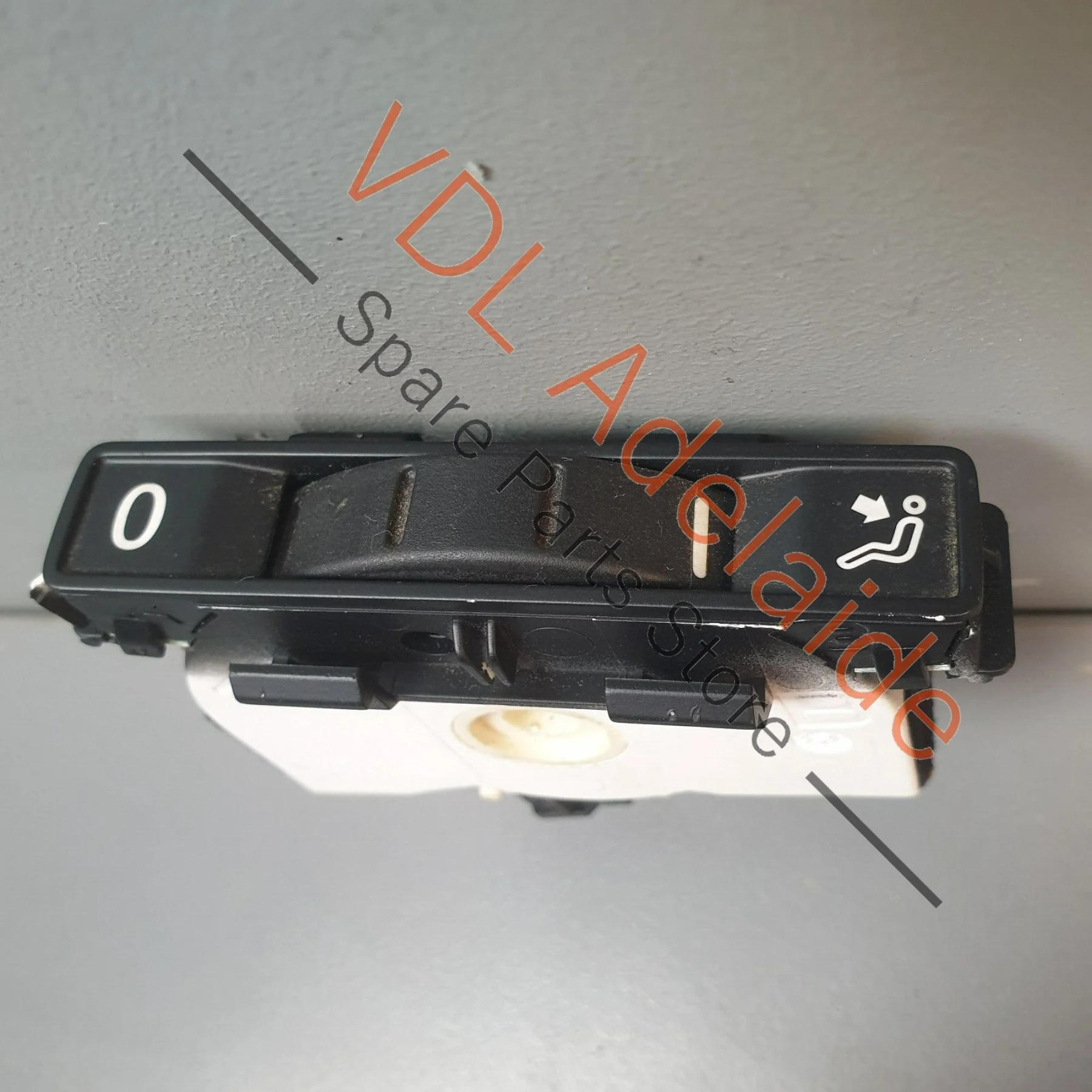 VW Touareg V10 7L Right Side Air Conditioning Vent Switch Scroll Button