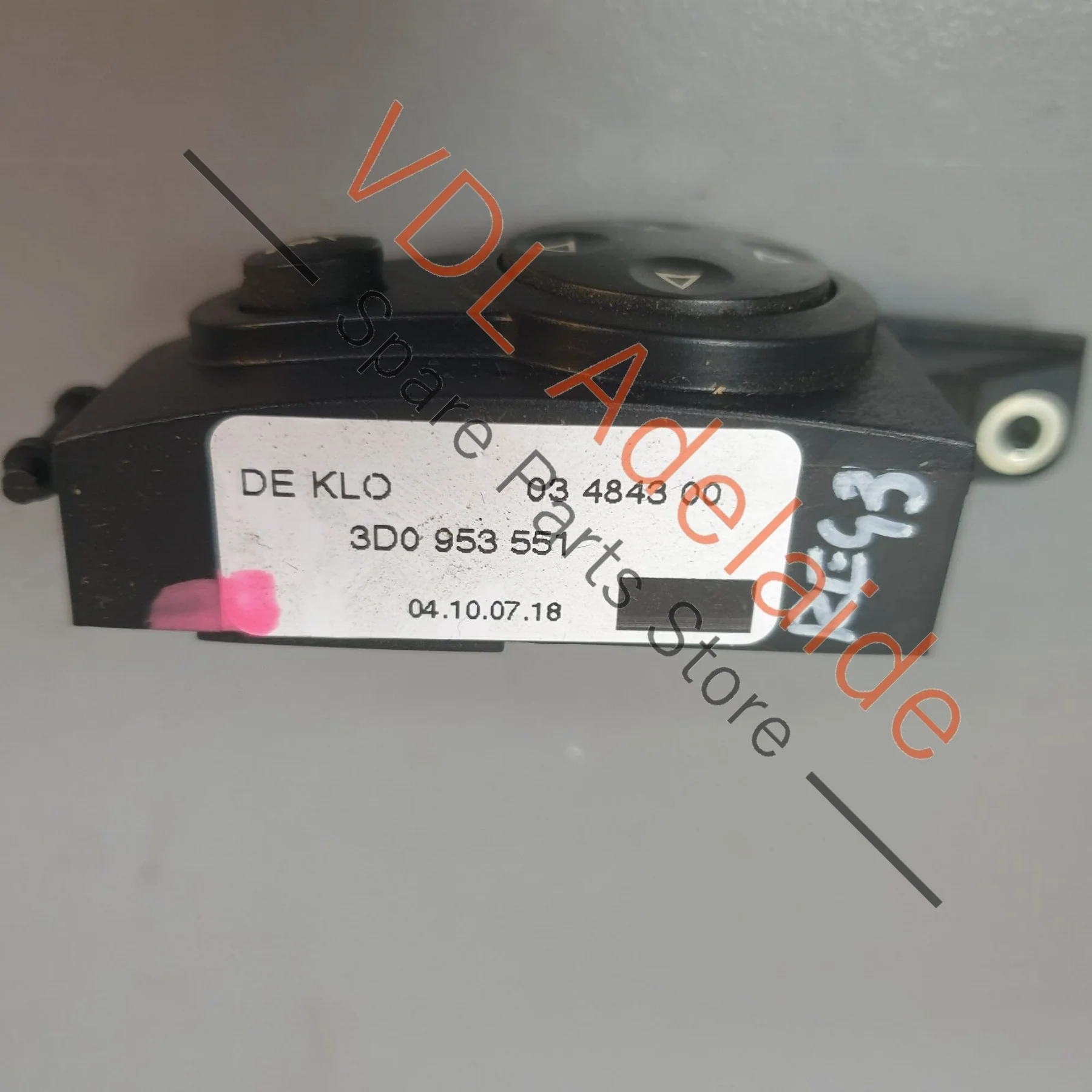 VW Touareg V10 7L Power Steering Column Adjustment Switch 3D0953551 - Image 3