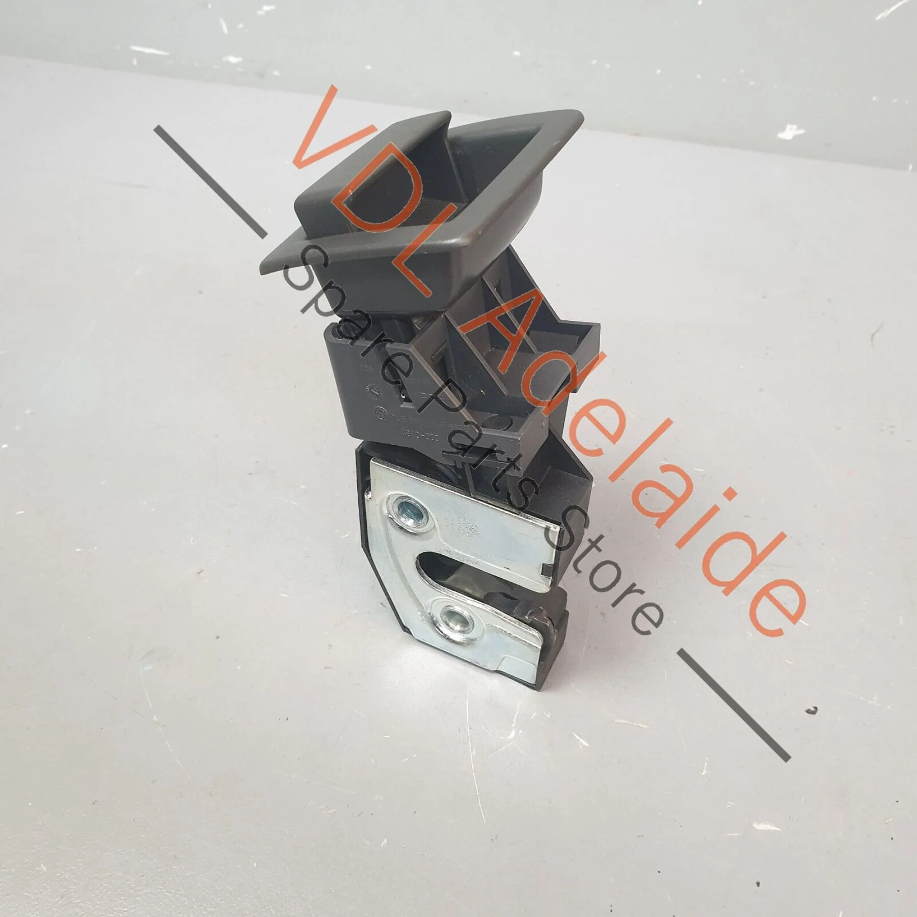 VW Touareg V10 7L Left Side Rear Seat Backrest Lock Button Grab Handle - Image 3