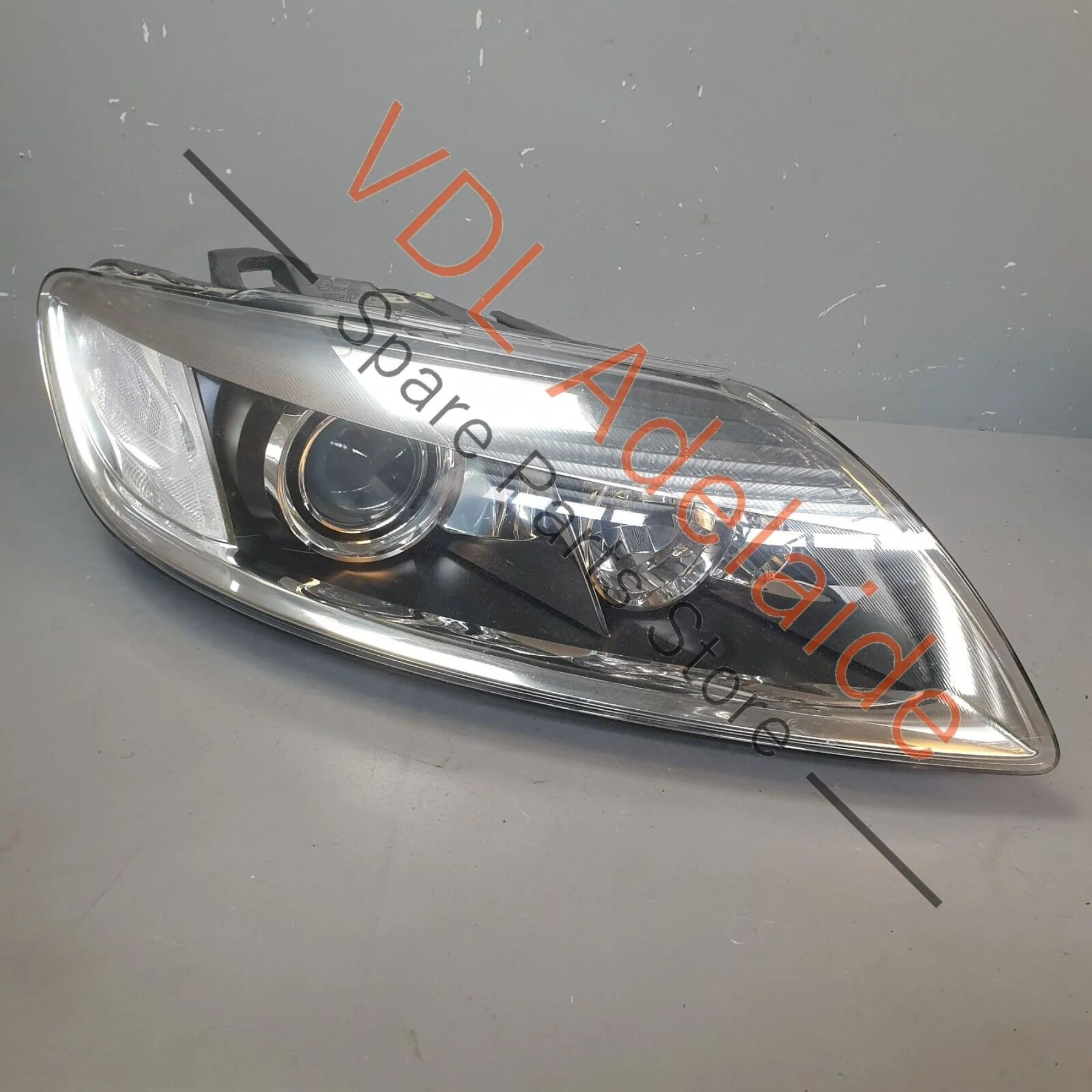Audi Q7 6.0L V12 4L Complete Right RHS Headlight for V12 Models RHD 4L0941030R