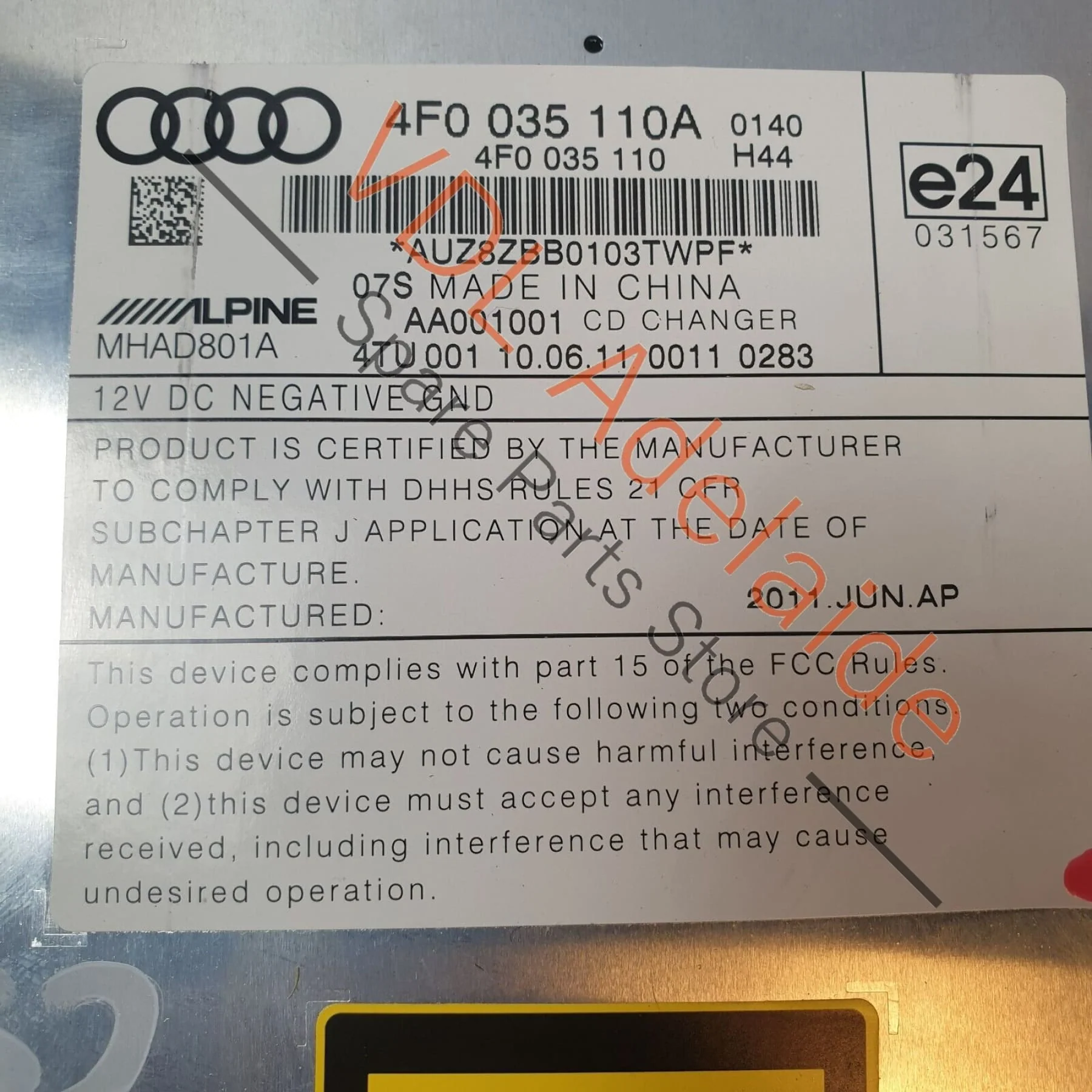 Audi Q7 6.0L V12 4L Glovebox Mounted MMI CD Changer 6 Disc 4F0057110A 4F0035110A - Image 7