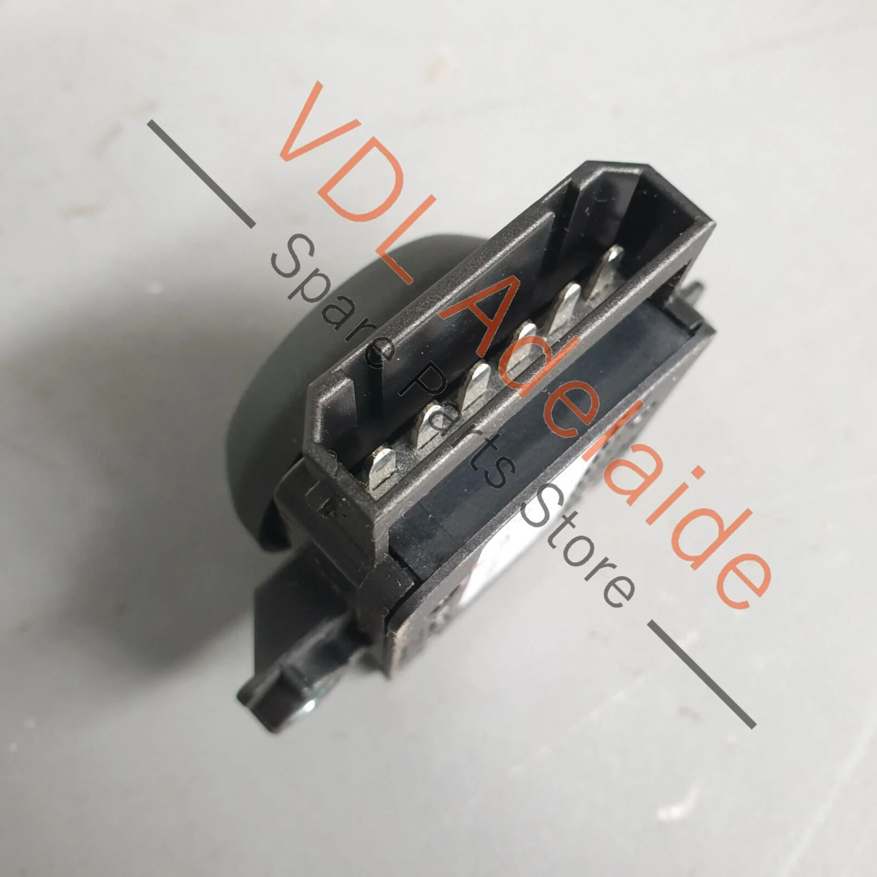 VW R36 Passat 3C B6 OEM Front Electric Seat Lumbar Support Switch 8E0959777B - Image 5