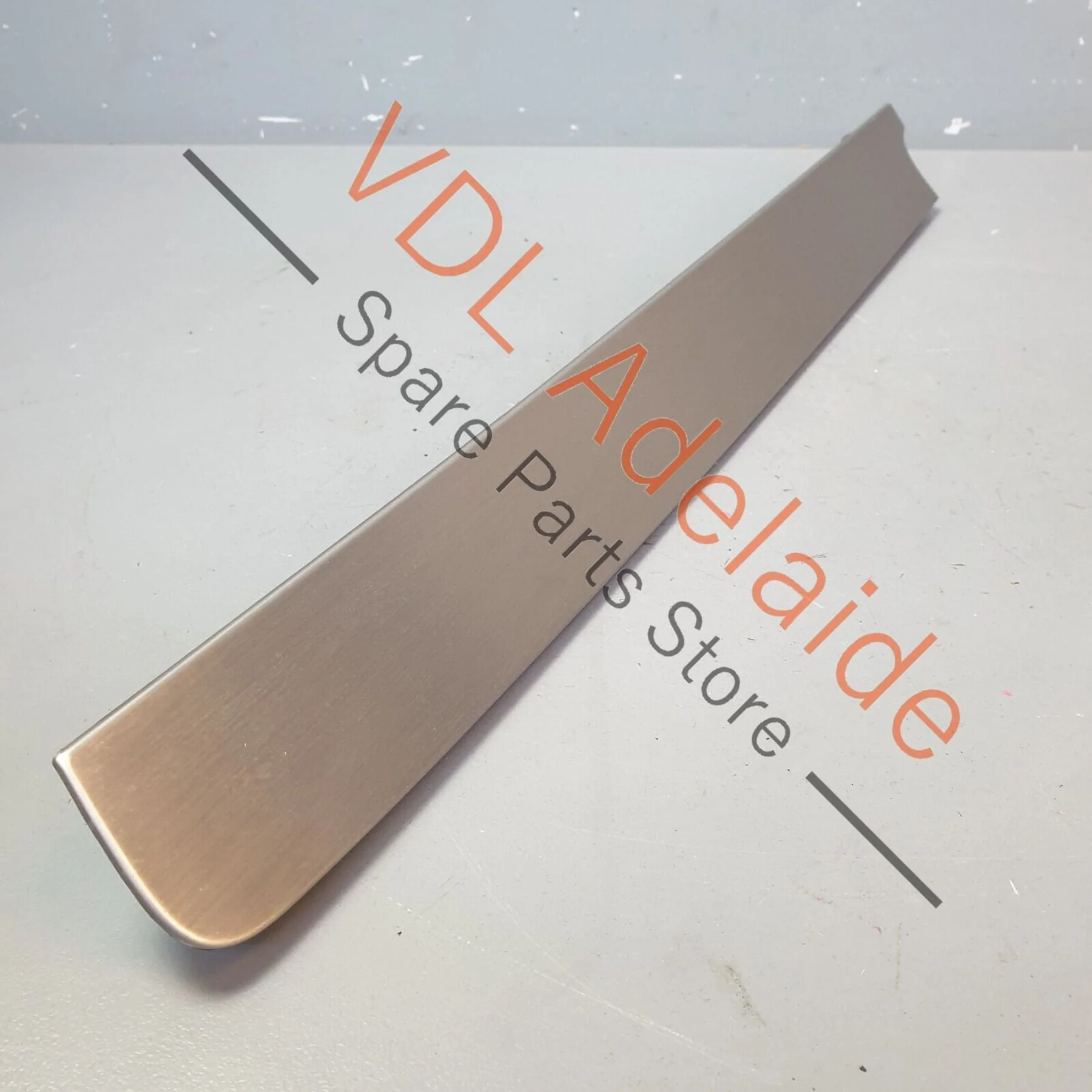VW R36 Passat 3C B6 Dash Trim Inlay RHD Brushed Aluminium Dark 3C2857211AB R60 - Image 2