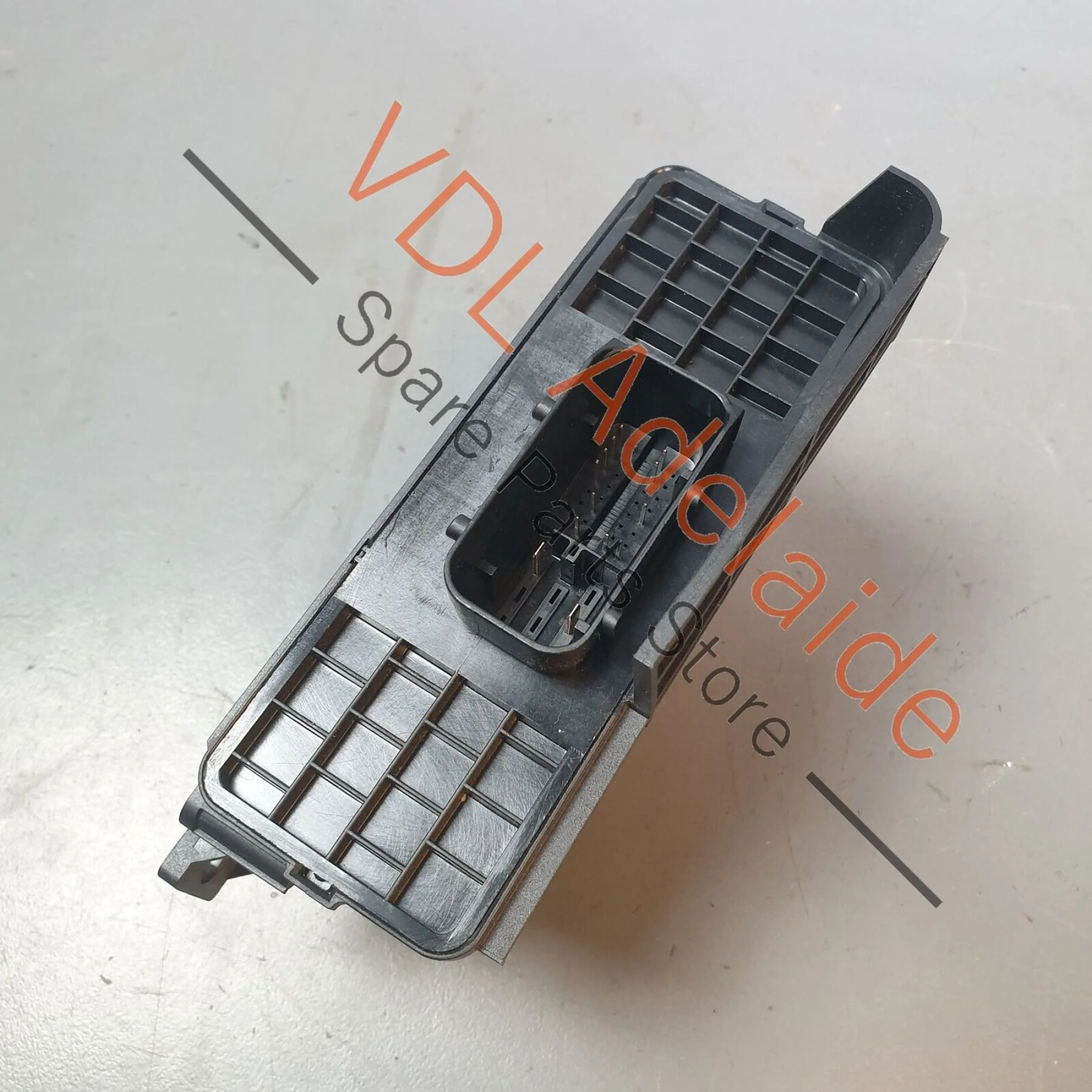 Audi Q7 6.0L V12 4L Onboard Power Supply Control Unit 4F0907280GA - Image 4