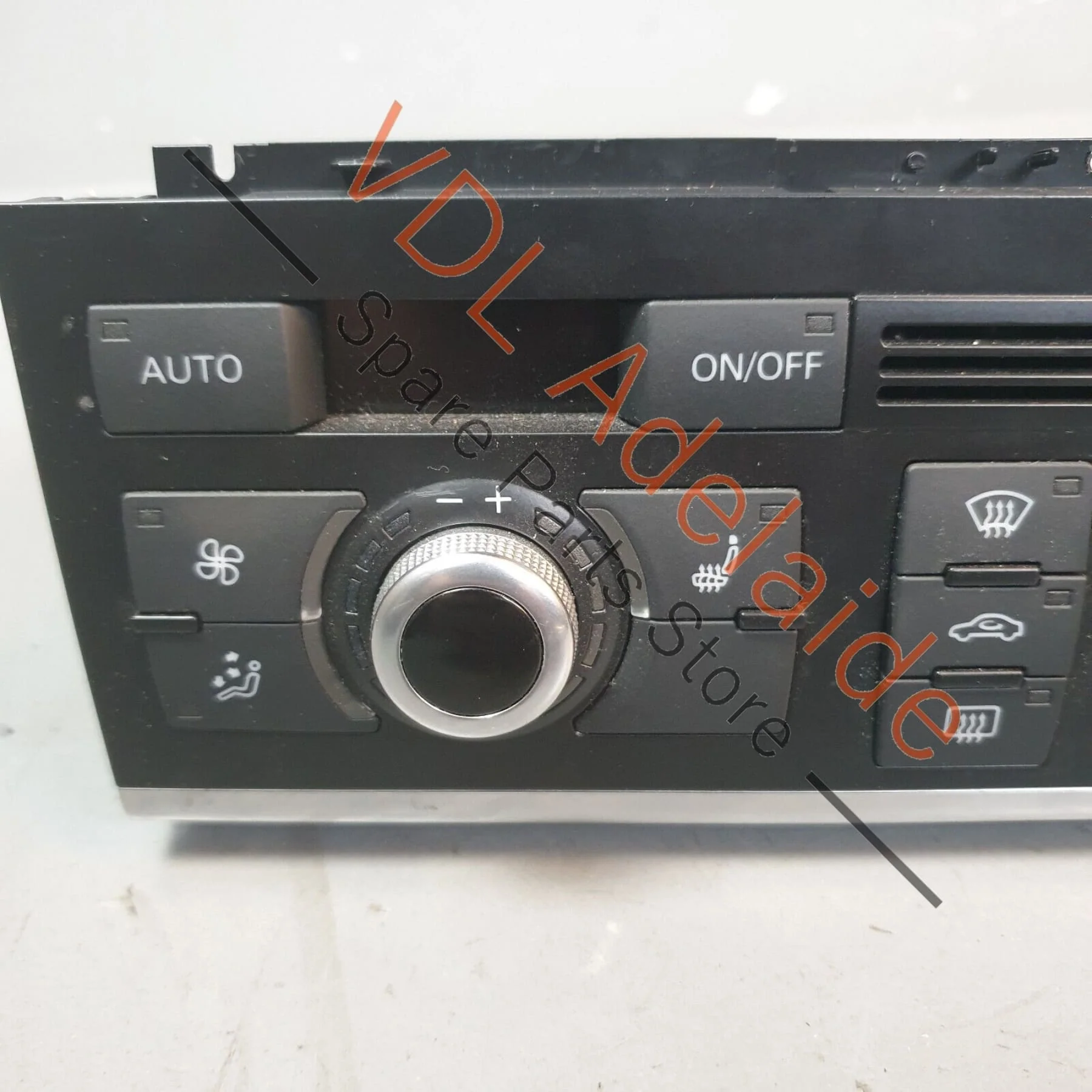 Audi Q7 6.0L V12 4L Climatronic Climate Air Conditioning AC Heating Switch 4L0820043AH - Image 3