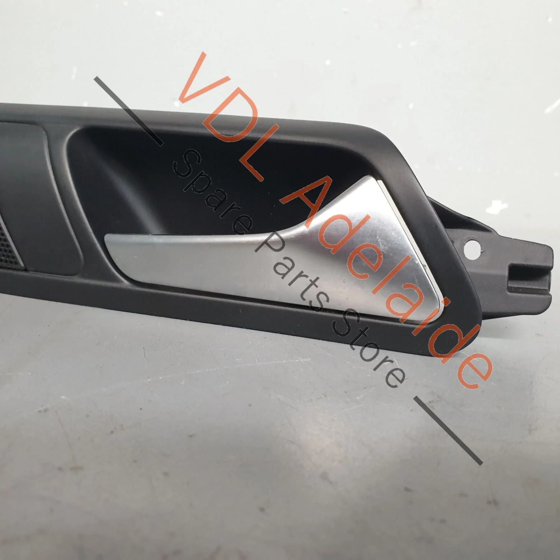 VW R36 Passat 3C B6 Rear Right Interior Door Handle with Speaker 3C4839114Q - Image 3