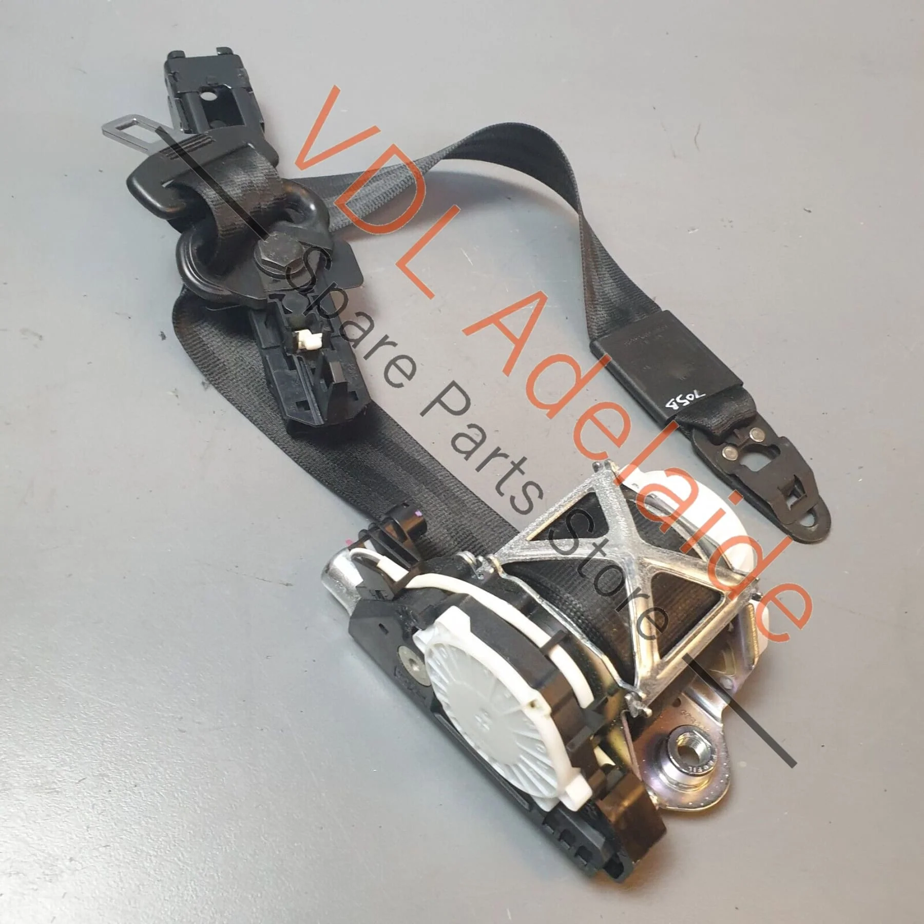 Audi Q7 6.0L V12 4L Front Left Safety Seat Belt 4L1857705B V04