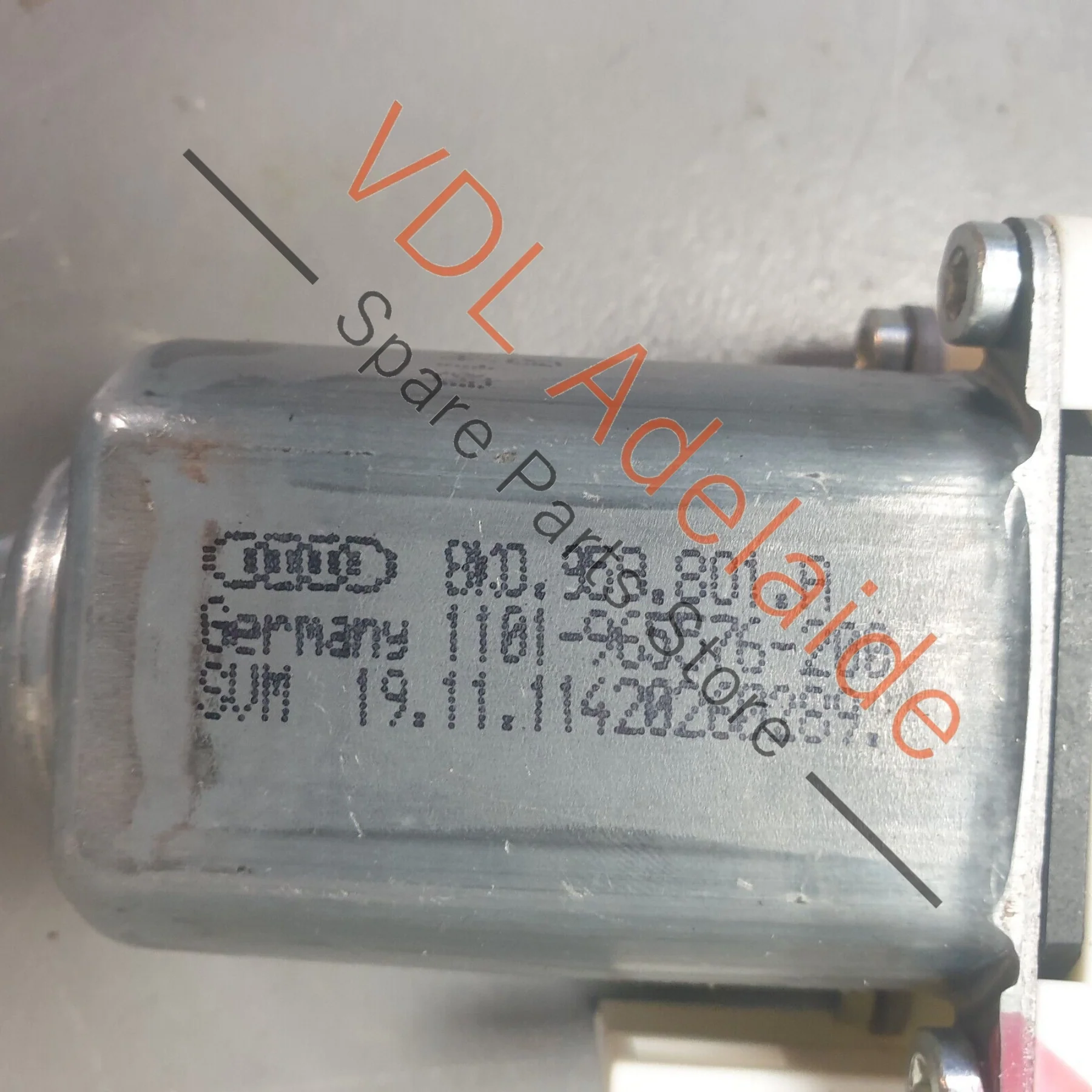 Audi Q7 6.0 V12 4L Right Side Power Window Regulator Motor 8T0959801B 8K0959801A - Image 5