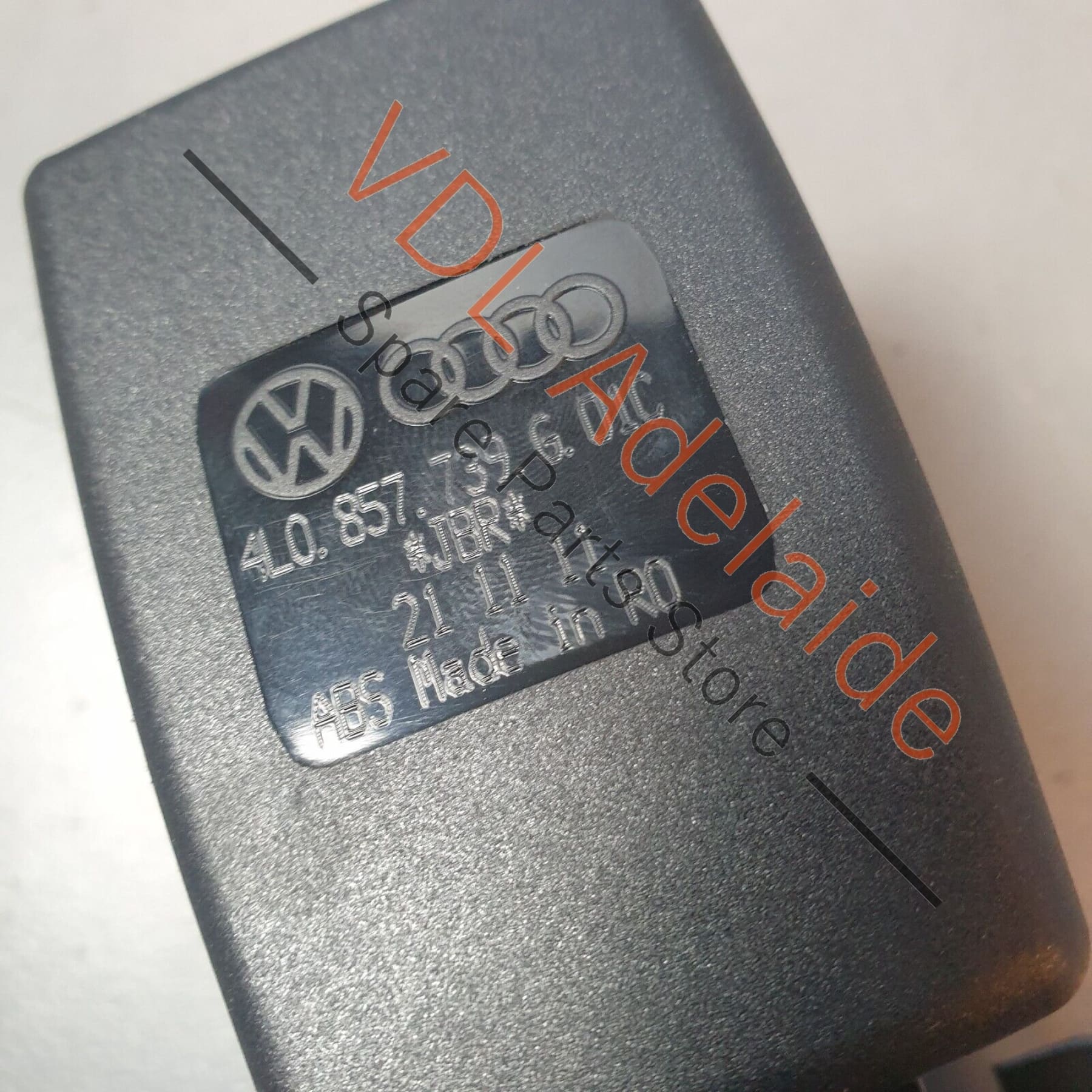 Audi Q7 6.0L V12 4L Third Row Seat Rear Seatbelt Latch Clip Catch 4L0857739G01C - Image 3