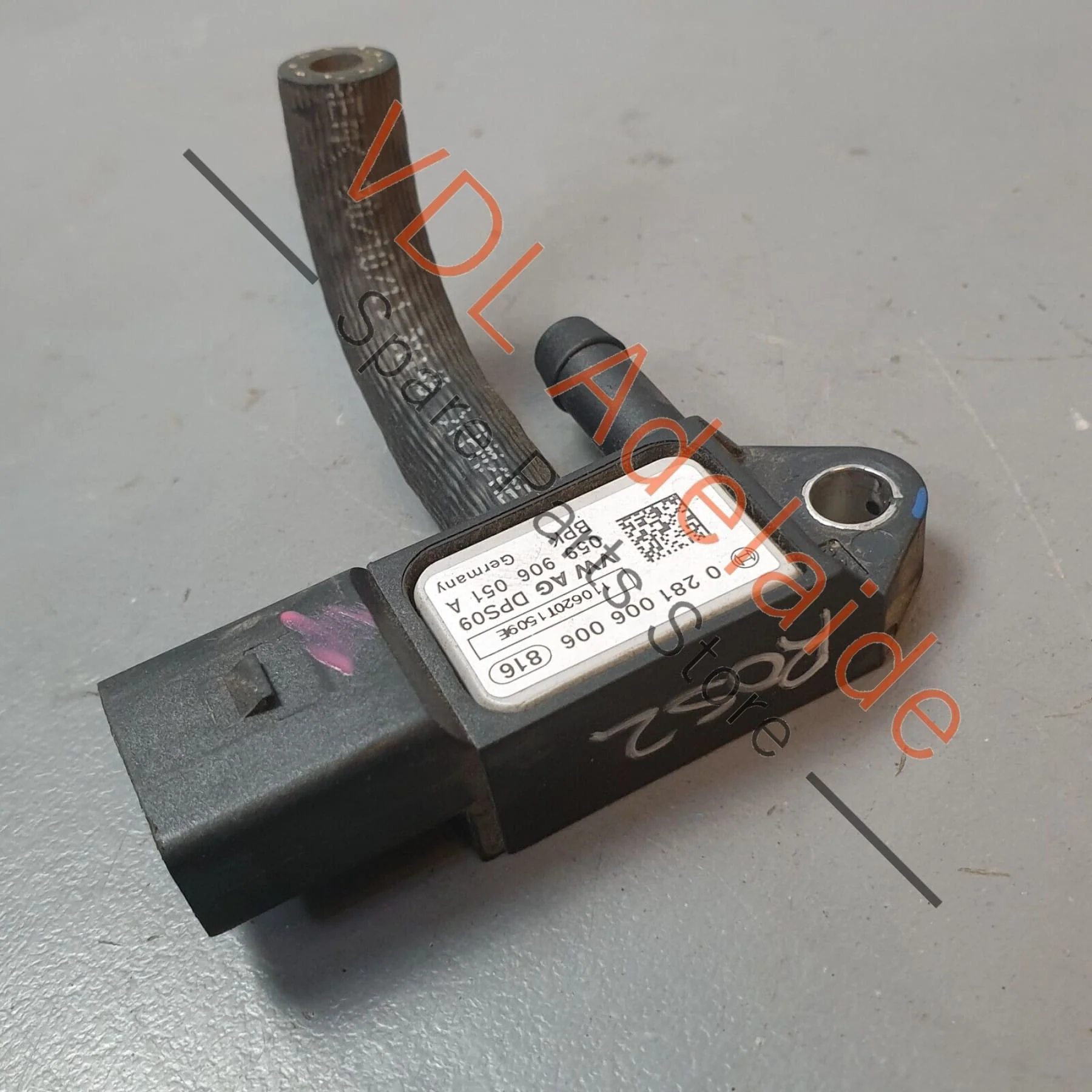Audi Q7 6.0L V12 4L Exhaust Gas Pressure Difference Sender for DPF 059906051A - Image 3